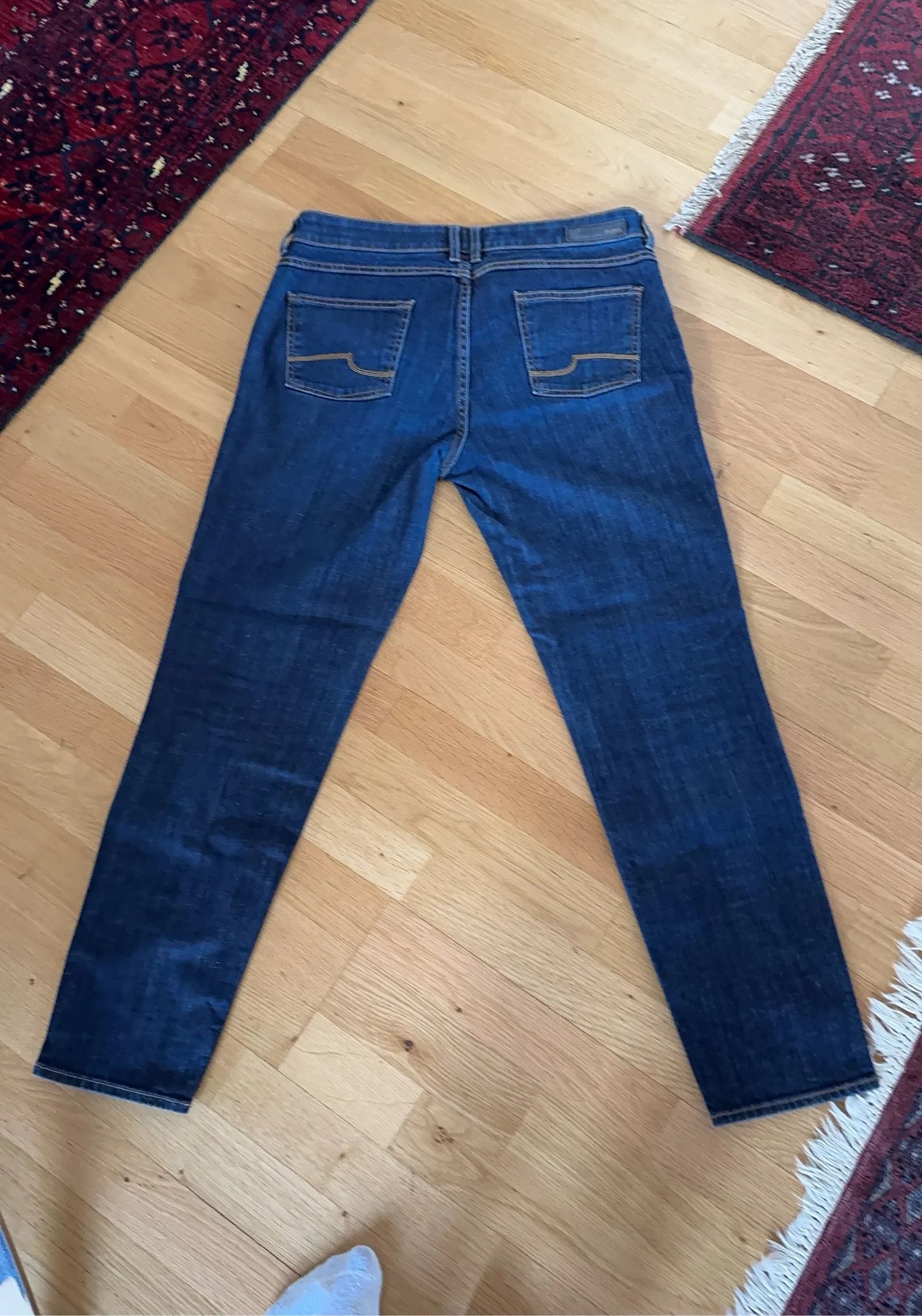 Hugo Boss Hugo Boss Jeans Size 32" / US 10 / IT 46 - 2 Thumbnail