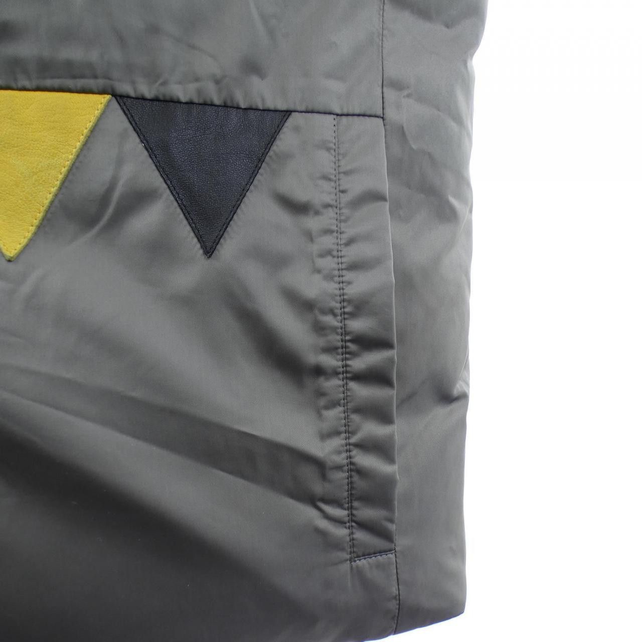 Fendi Fendi Fendi Down Vest Textile Outerwear FAA581A53C DUTY FREE for USA Size ONE SIZE - 7 Thumbnail
