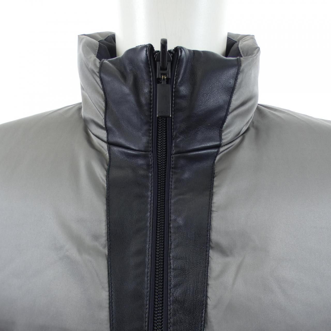 Fendi Fendi Fendi Down Vest Textile Outerwear FAA581A53C DUTY FREE for USA Size ONE SIZE - 6 Thumbnail