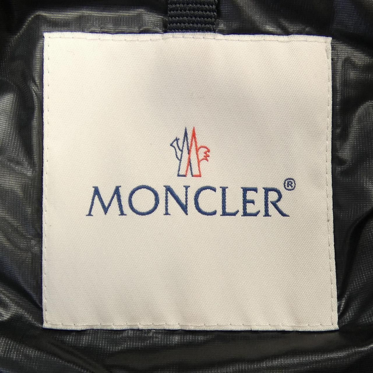 Moncler Moncler Moncler SILA Down Coat Others Outerwear SILA DUTY FREE for USA Size ONE SIZE - 5 Thumbnail