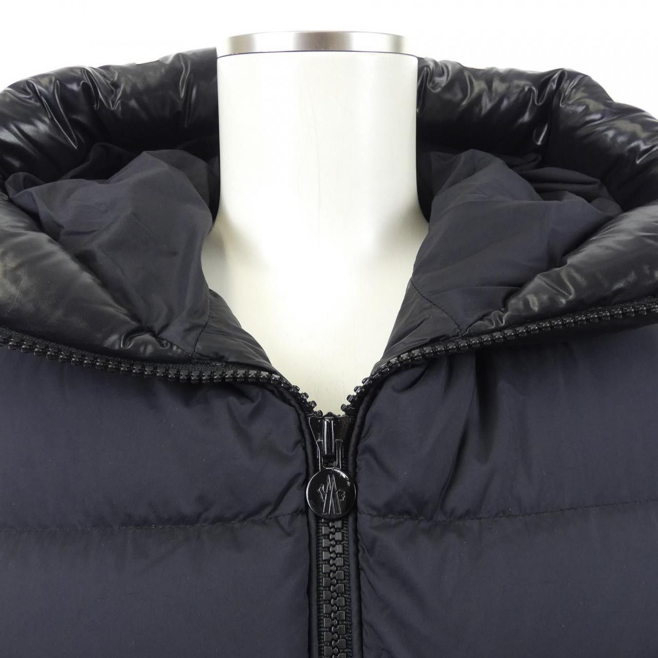 Moncler Moncler Moncler SALZMAN Down Jacket Others Outerwear SALZMAN DUTY FREE for USA Size ONE SIZE - 7 Thumbnail