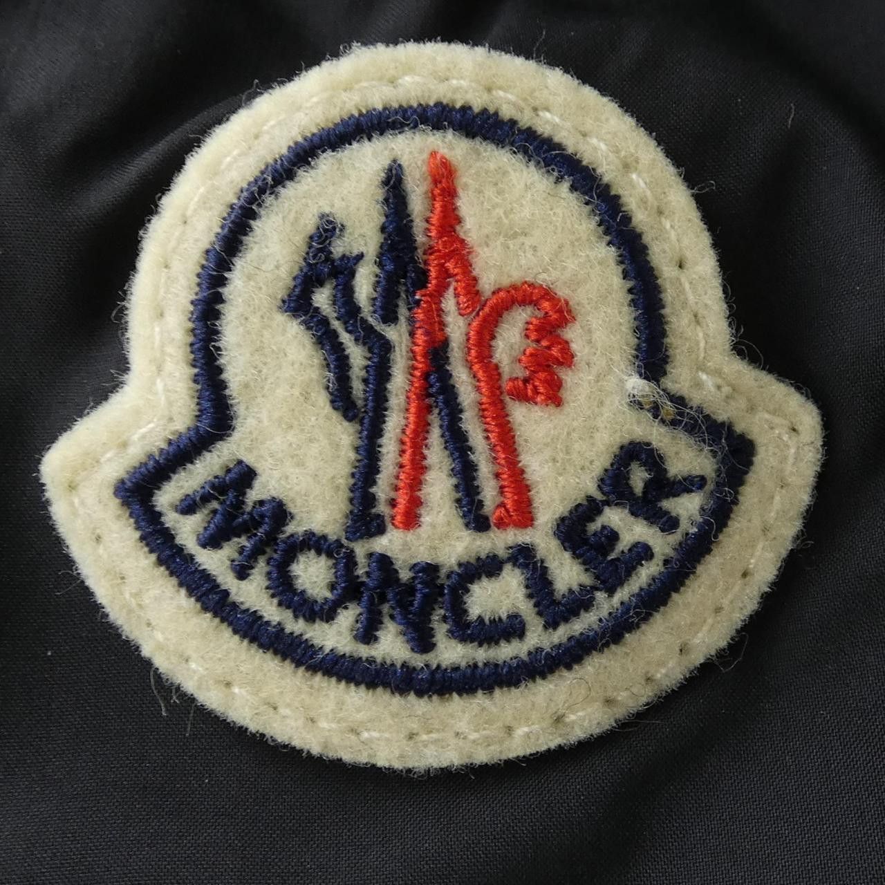 Moncler Moncler Moncler SALZMAN Down Jacket Others Outerwear SALZMAN DUTY FREE for USA Size ONE SIZE - 9 Thumbnail
