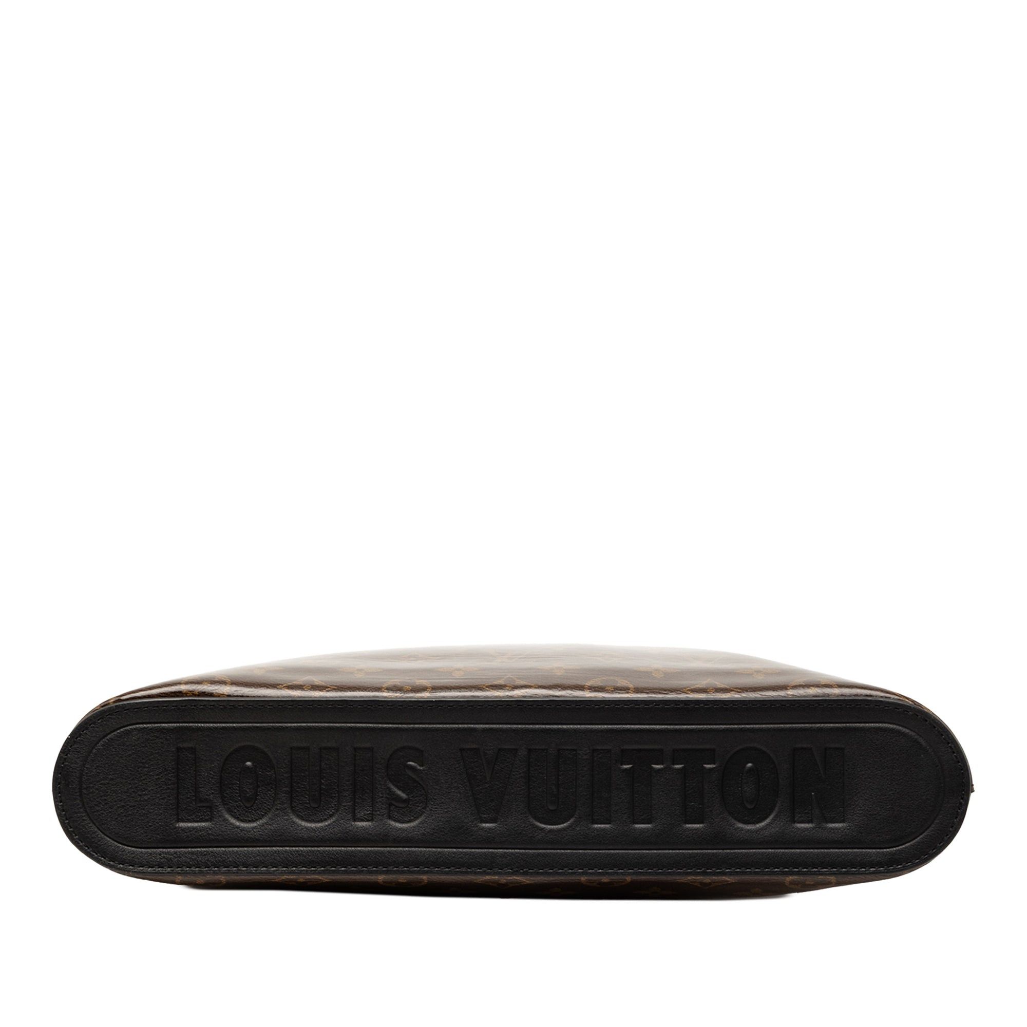 Louis Vuitton Monogram Glaze Pochette Cosmos Size ONE SIZE - 3 Thumbnail