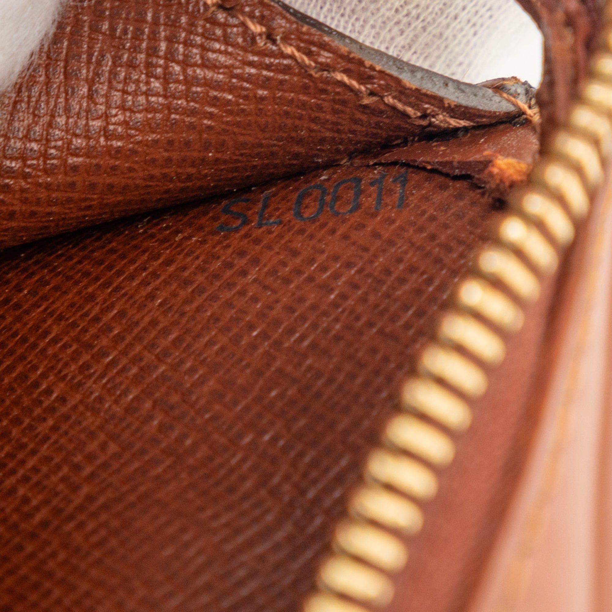 Louis Vuitton Monogram Pochette Homme Size ONE SIZE - 6 Thumbnail