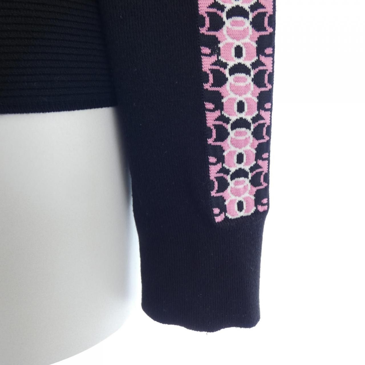 Chanel Chanel Chanel Knit Top Textile Tops P65169K60973 DUTY FREE for USA Size ONE SIZE - 7 Thumbnail
