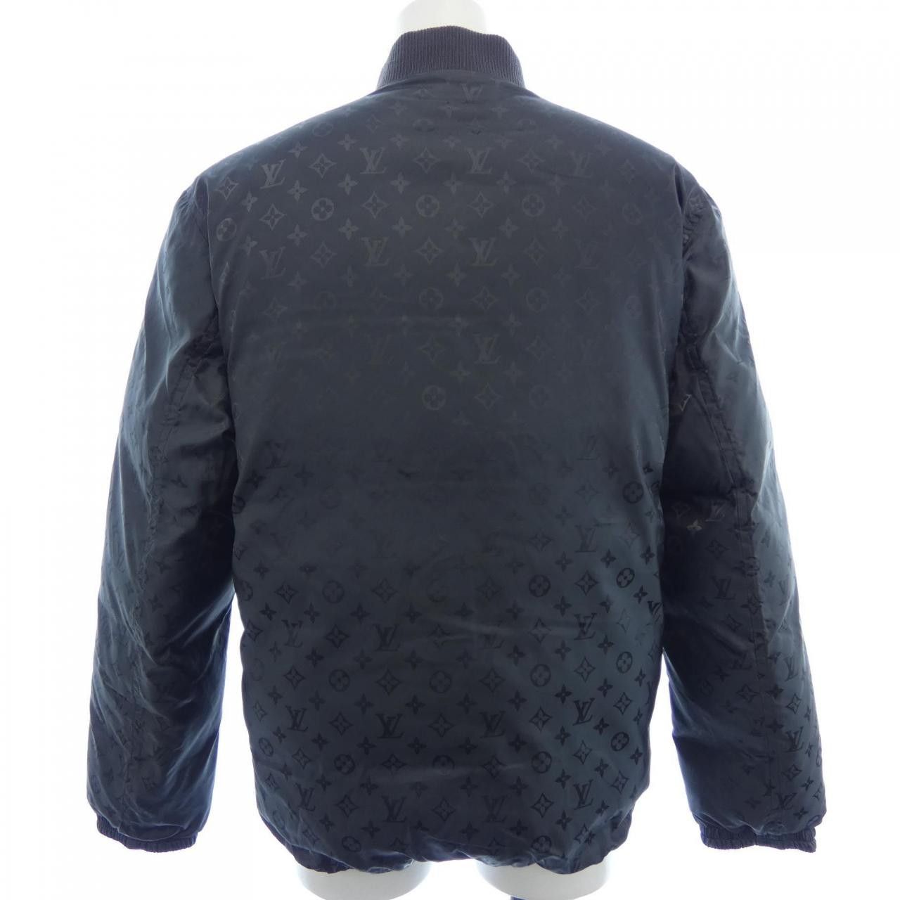 Louis Vuitton Louis Vuitton Louis Vuitton Down Jacket Textile Outerwear HFB47WGHK DUTY FREE for USA Size ONE SIZE - 2 Thumbnail