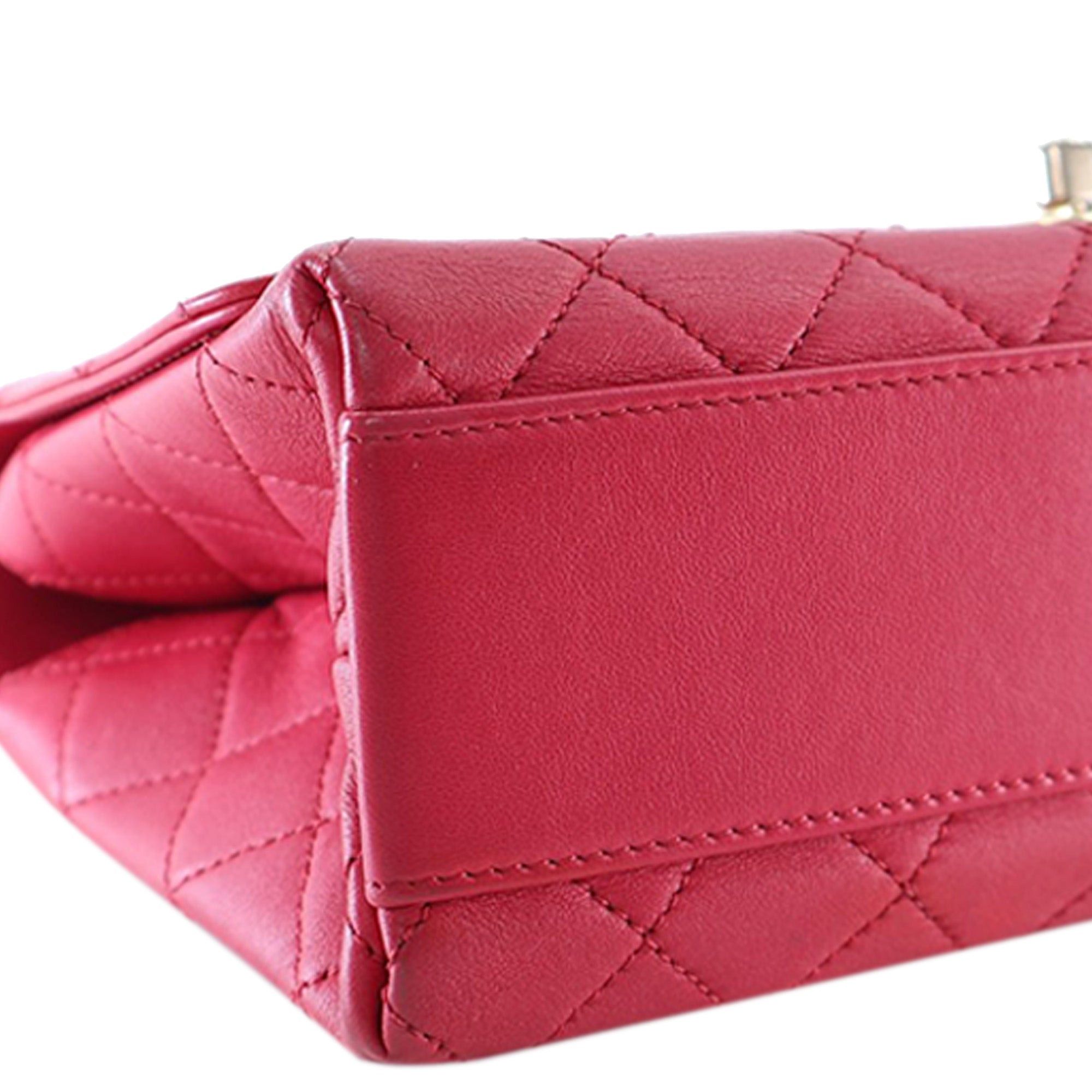 Chanel Medium Quilted Lambskin La Parisienne Flap Size ONE SIZE - 12 Thumbnail