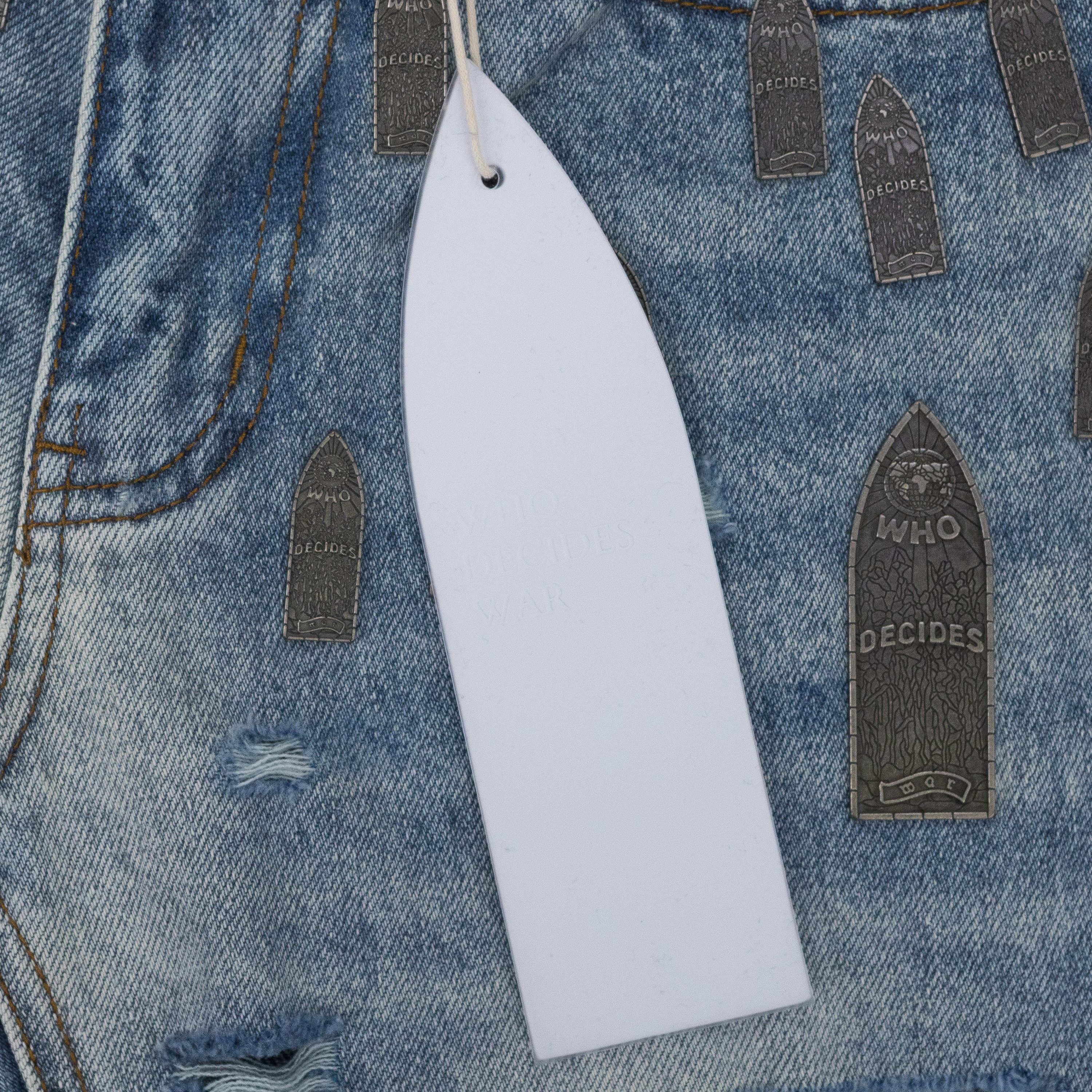 Who Decides War Who Decides War BLUE AMPLIFIED STRAIGHT-FIT JEANS SIZE 26 Size US 26 / EU 42 - 7 Thumbnail