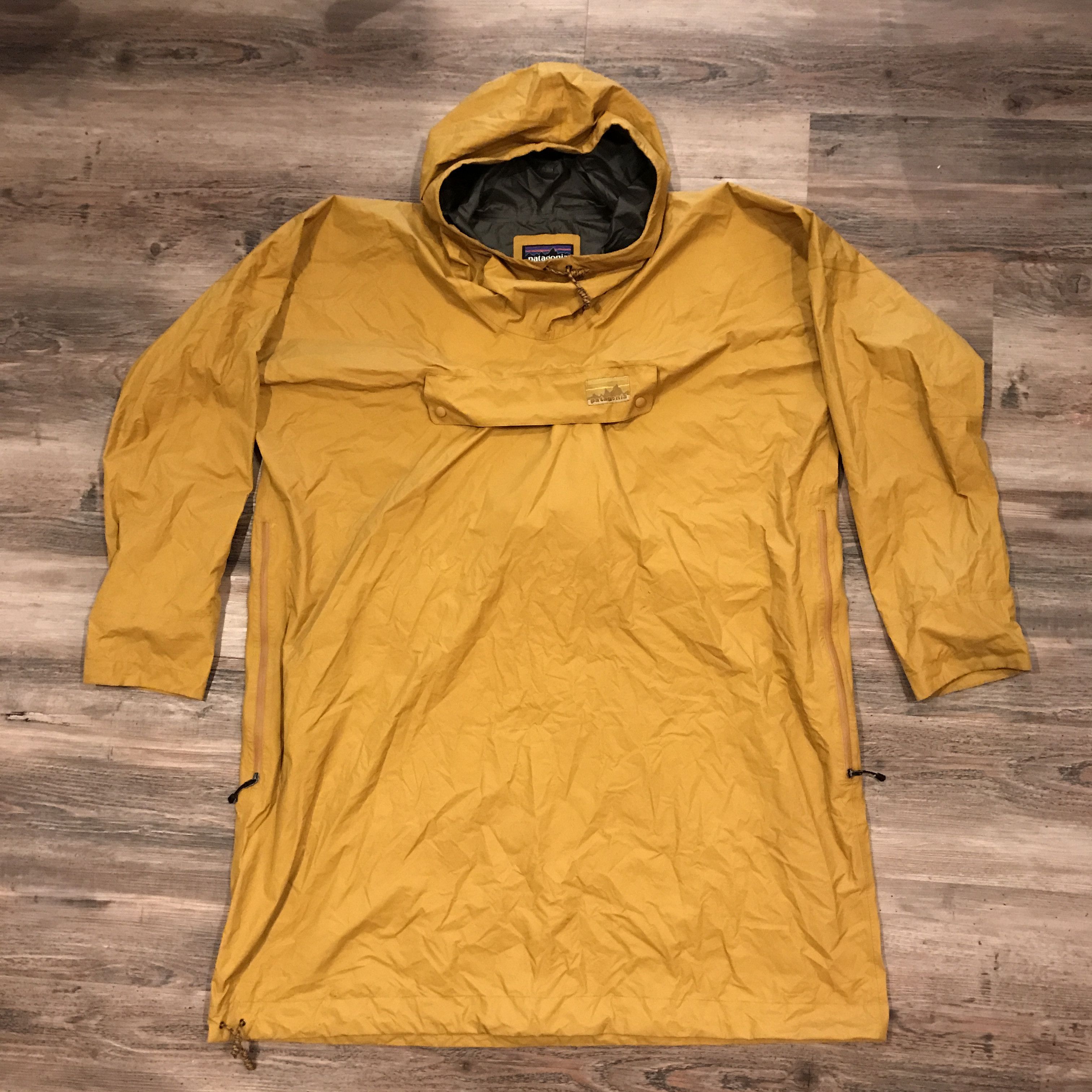 Patagonia Patagonia Special Edition Post Foamback Cagoule Yellow ...
