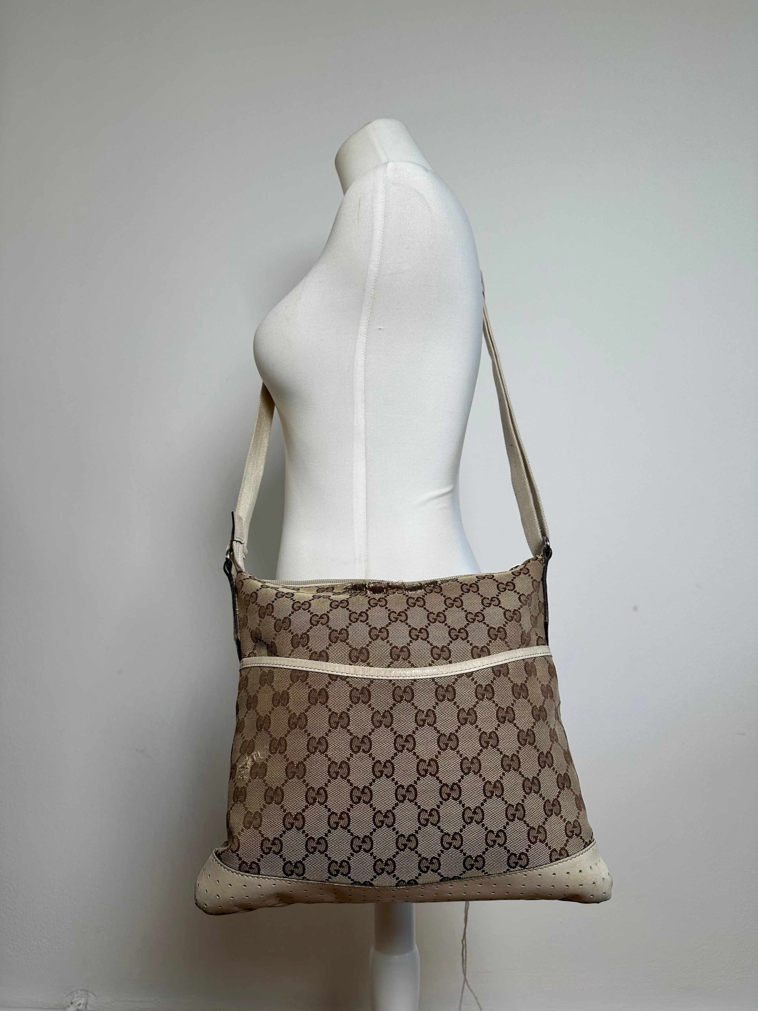 Gucci Vintage GG Monogram Canvas Crossbody Bag Brown Ivory Size ONE SIZE - 5 Thumbnail