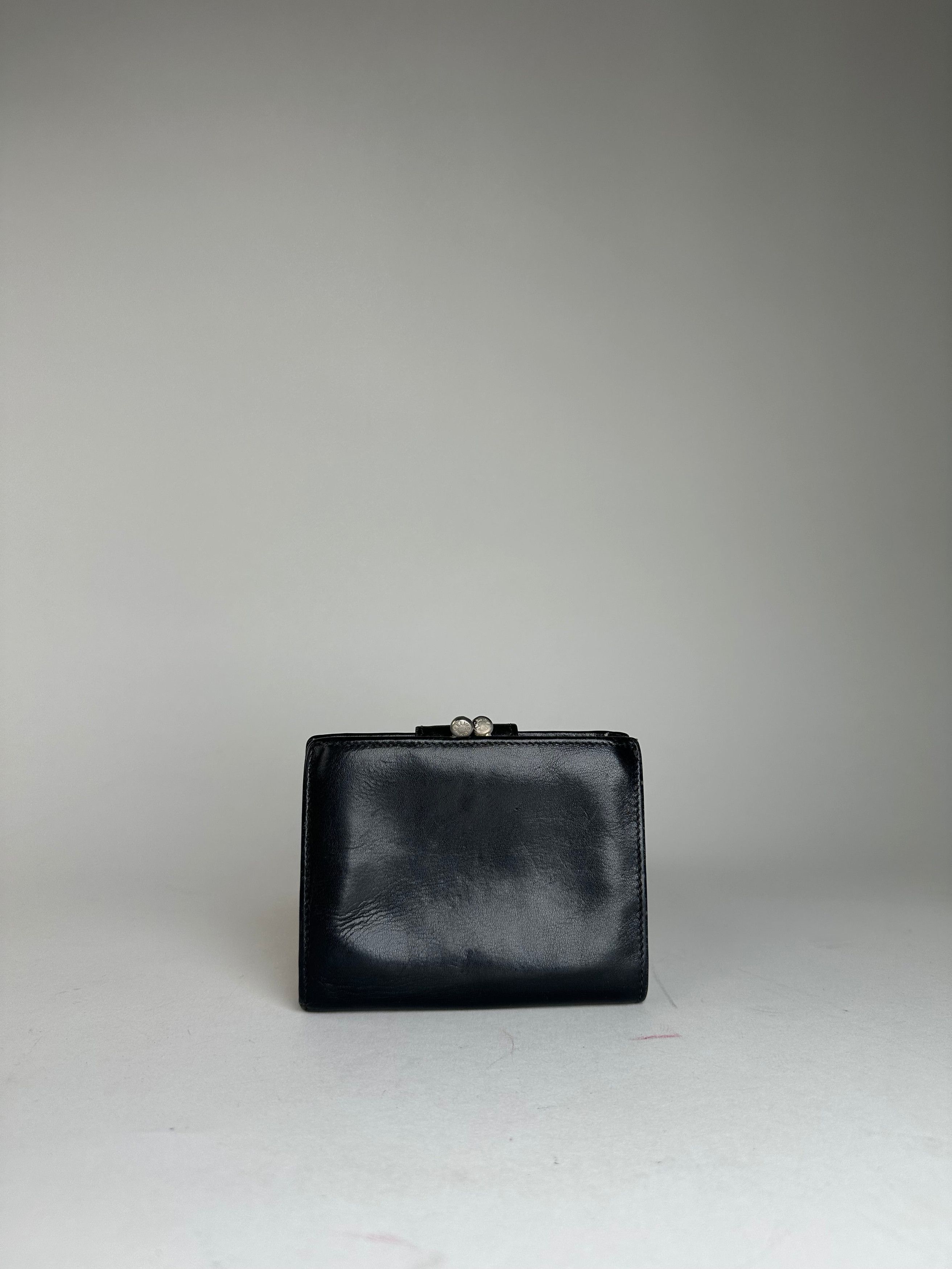 Celine Vintage Triomphe Embossed Leather Bifold Wallet Black Size ONE SIZE - 9 Thumbnail