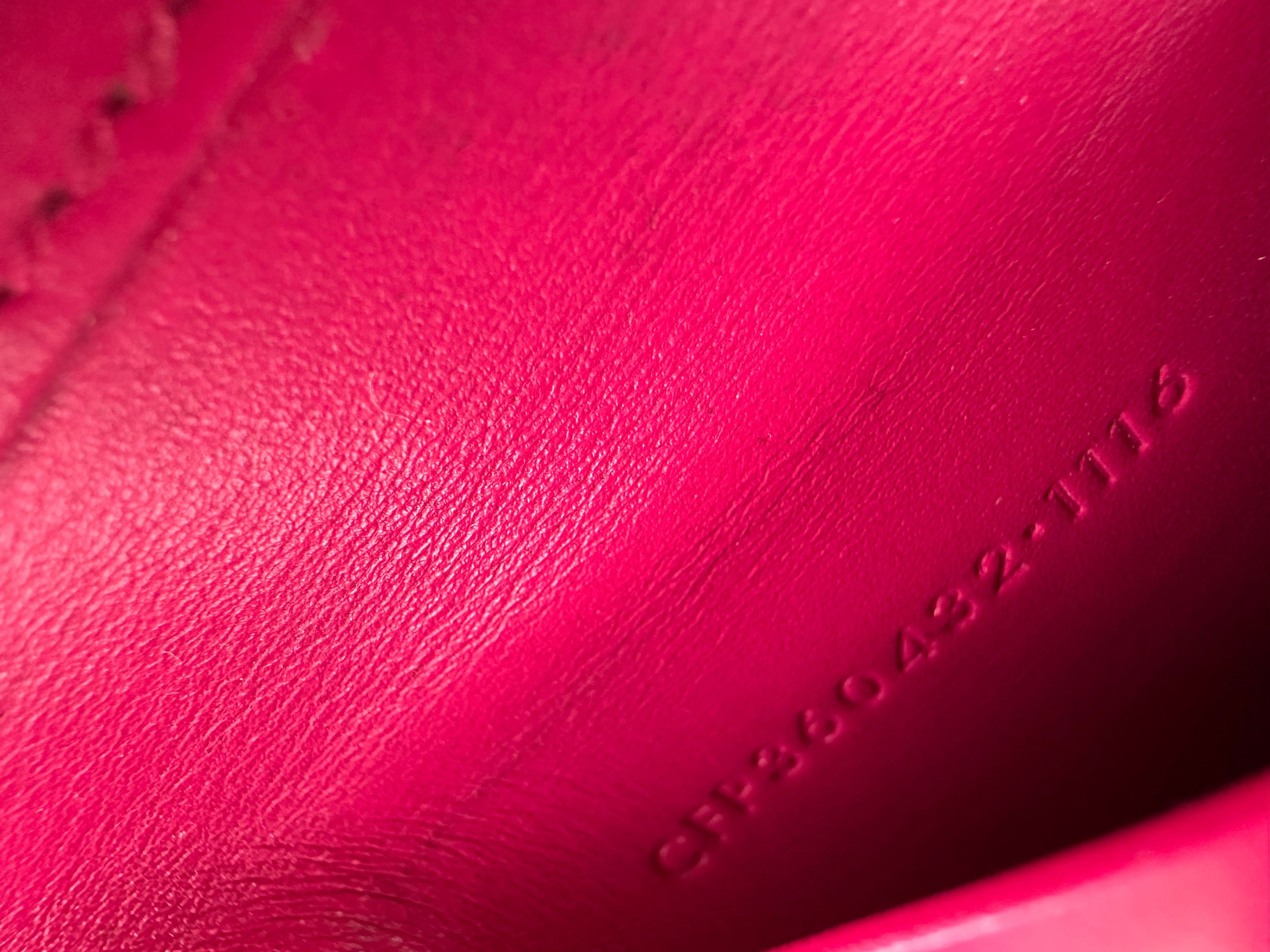 Other Saint Laurent Paris Smooth Leather Key Case Fuchsia Size ONE SIZE - 8 Thumbnail