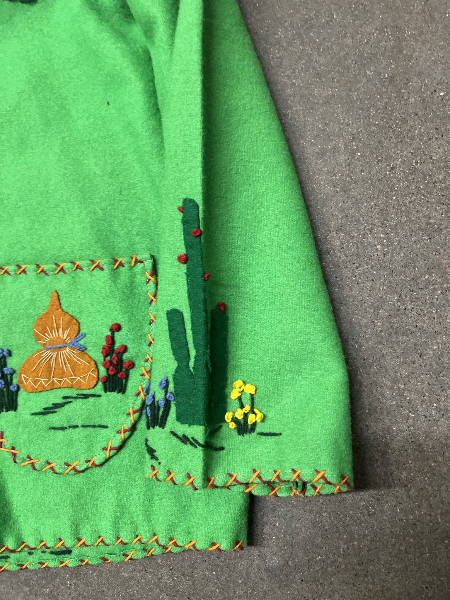 Vintage Vintage 1970s Hand Made Felted Mexican Dancers Wool Open Cardigan Size 40 Size US S / EU 44-46 / 1 - 5 Thumbnail