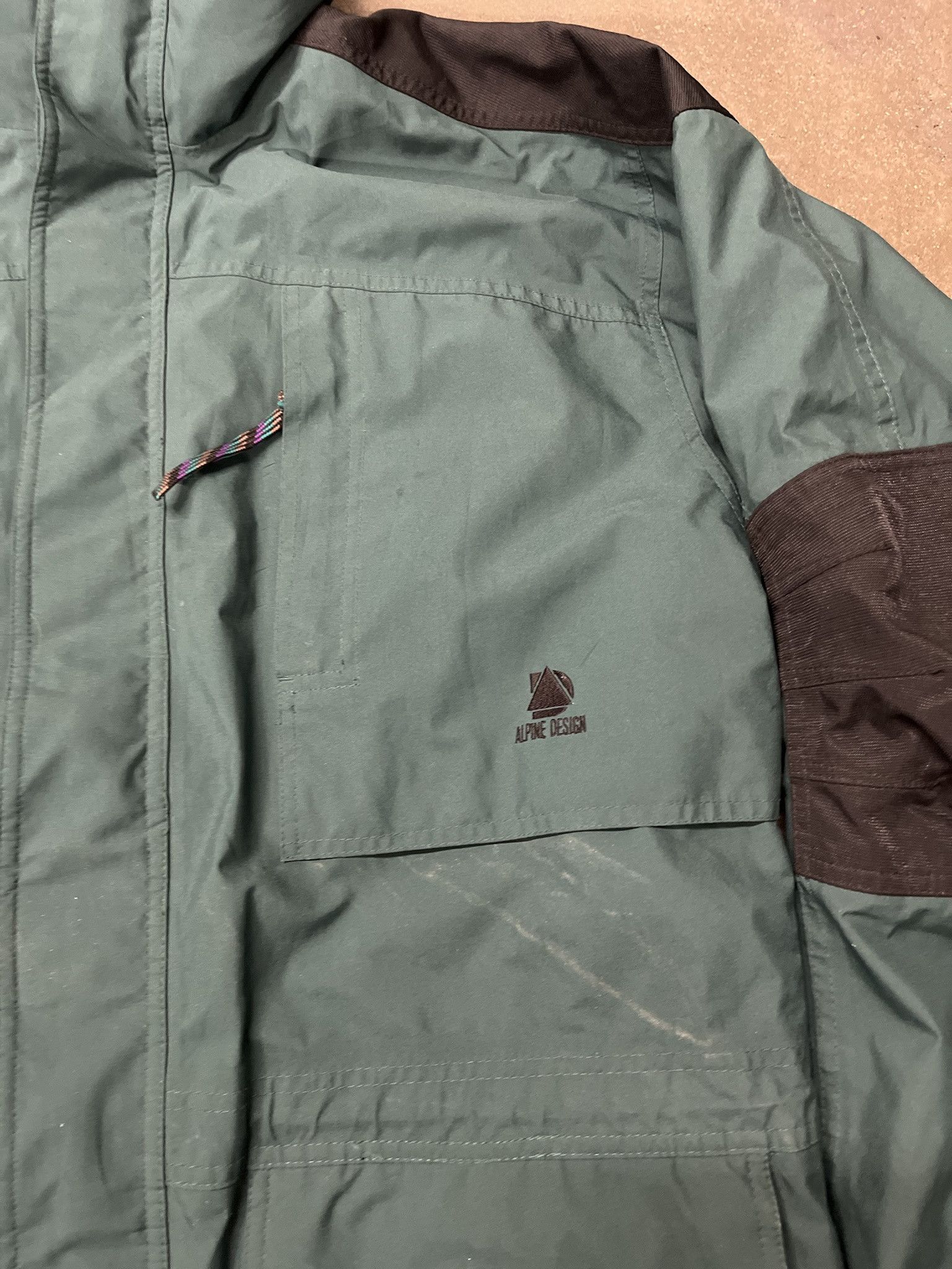 The North Face × Vintage Vintage 1990s Alpine Design Goretex Rain Jacket Size L Size US L / EU 52-54 / 3 - 3 Thumbnail