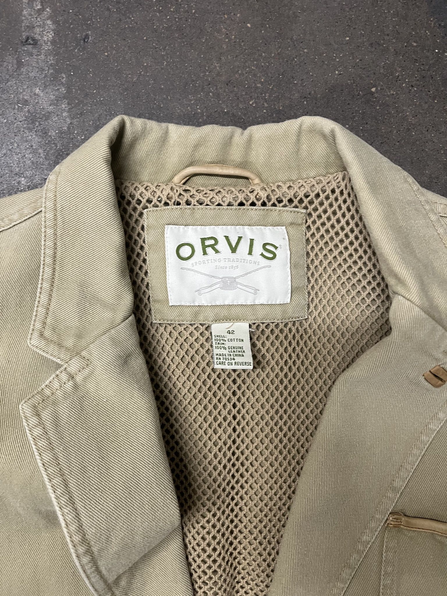 Carhartt × Orvis × Vintage Vintage 1980s Orvis Tan Fishing Jacket Size 42 Size US M / EU 48-50 / 2 - 2 Thumbnail