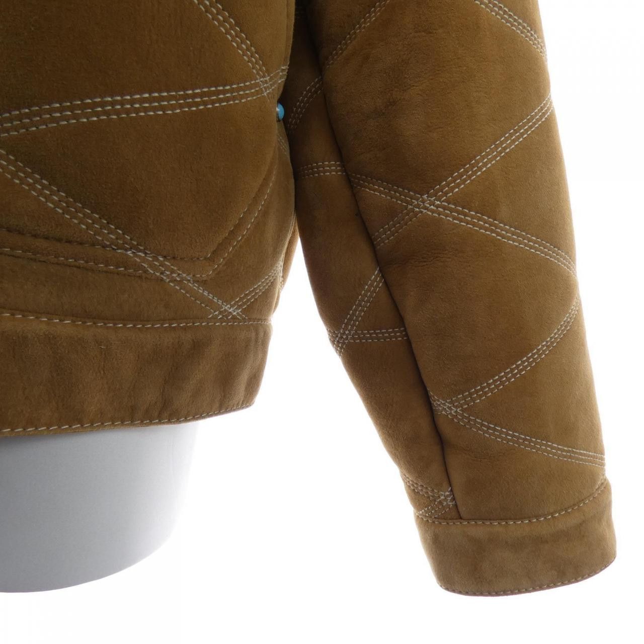 Louis Vuitton Louis Vuitton Louis Vuitton Embroidered Shearling Workwear Shearling Jacket Fur Outerwear HRL90EMLS DUTY FREE for USA Size ONE SIZE - 6 Thumbnail