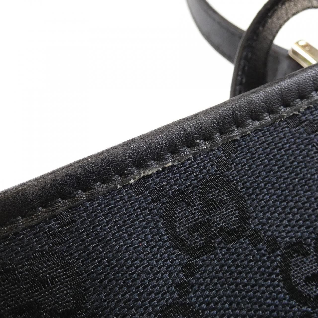 Gucci Gucci Gucci GG Canvas Shoulder Bag Textile Shoulder Bag 0021099 DUTY FREE for USA Size ONE SIZE - 3 Thumbnail