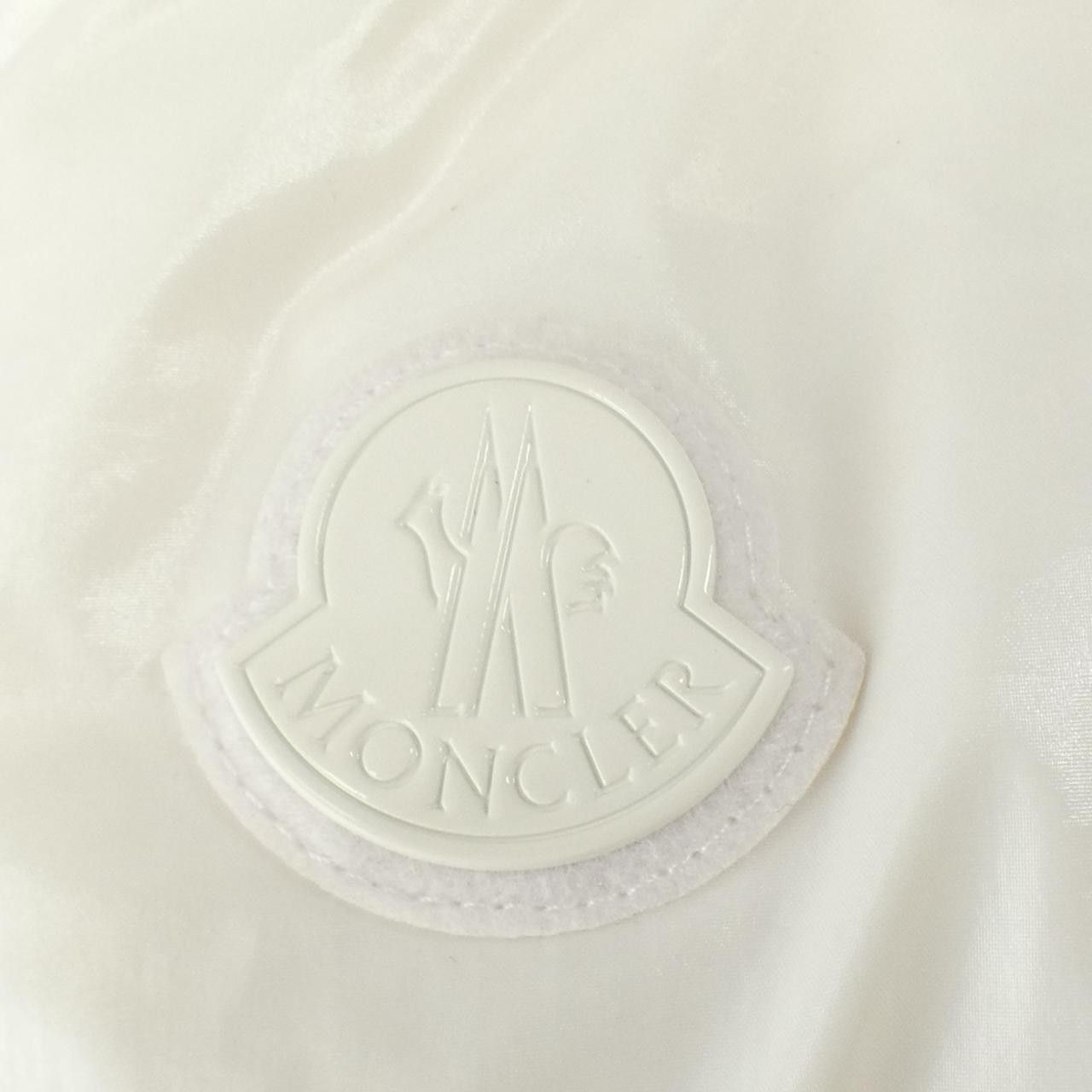 Moncler Moncler Moncler Genius A$AP Rocky BAHIANINHA Down Jacket Textile Outerwear BAHIANINHA DUTY FREE for USA Size ONE SIZE - 8 Thumbnail