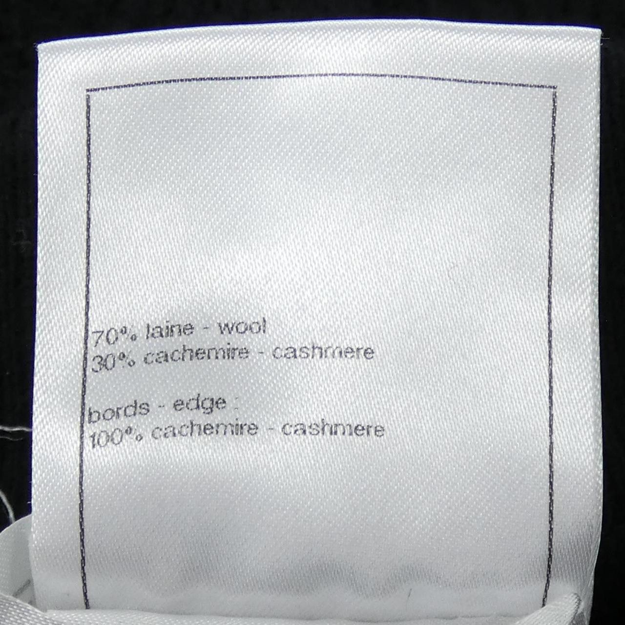 Chanel Chanel Chanel P76544K11011 Cashmere Blend Shorts Textile Shorts P76544K11011 DUTY FREE for USA Size ONE SIZE - 3 Thumbnail