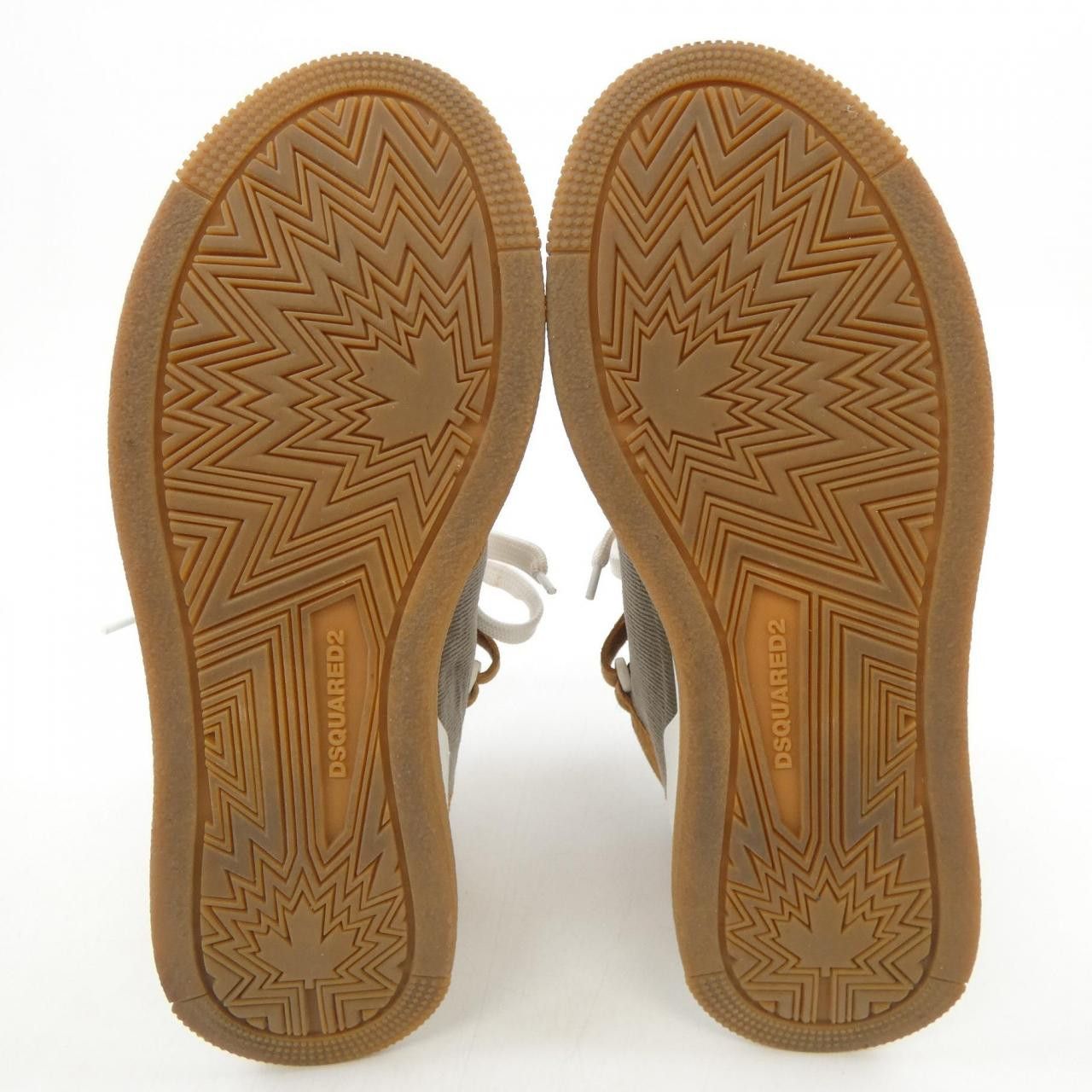 Dsquared2 Dsquared2 Dsquared2 SNM0272 Sneakers Leather Shoes SNM0272 DUTY FREE for USA Size ONE SIZE - 4 Thumbnail