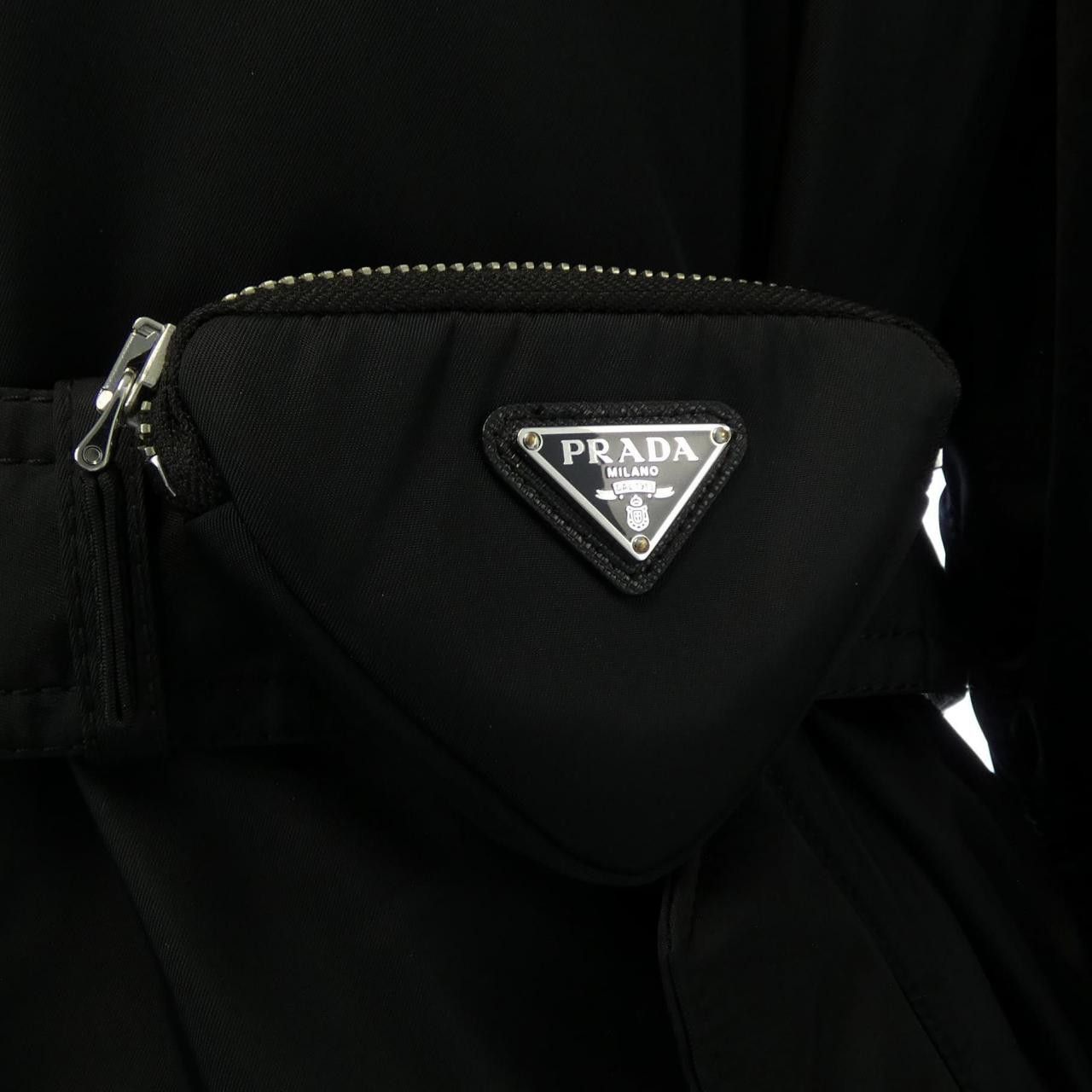 Prada Prada Prada Re-Nylon Jacket Textile Outerwear SGX093 S222 IWQ8 DUTY FREE for USA Size ONE SIZE - 8 Thumbnail