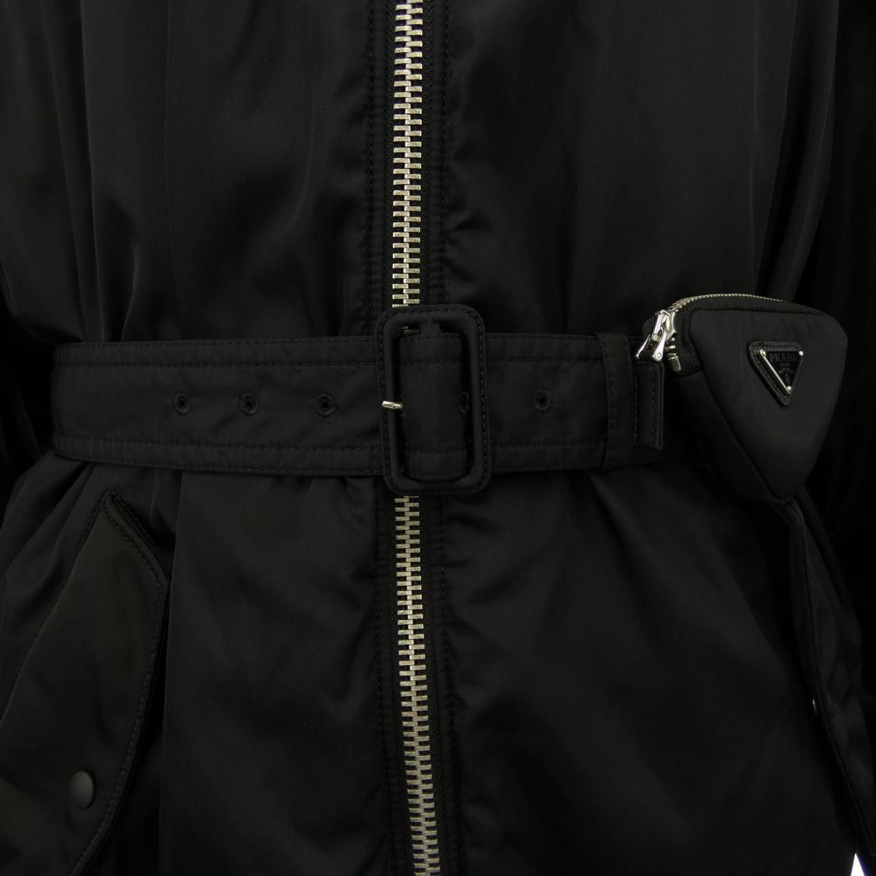 Prada Prada Prada Re-Nylon Jacket Textile Outerwear SGX093 S222 IWQ8 DUTY FREE for USA Size ONE SIZE - 7 Thumbnail