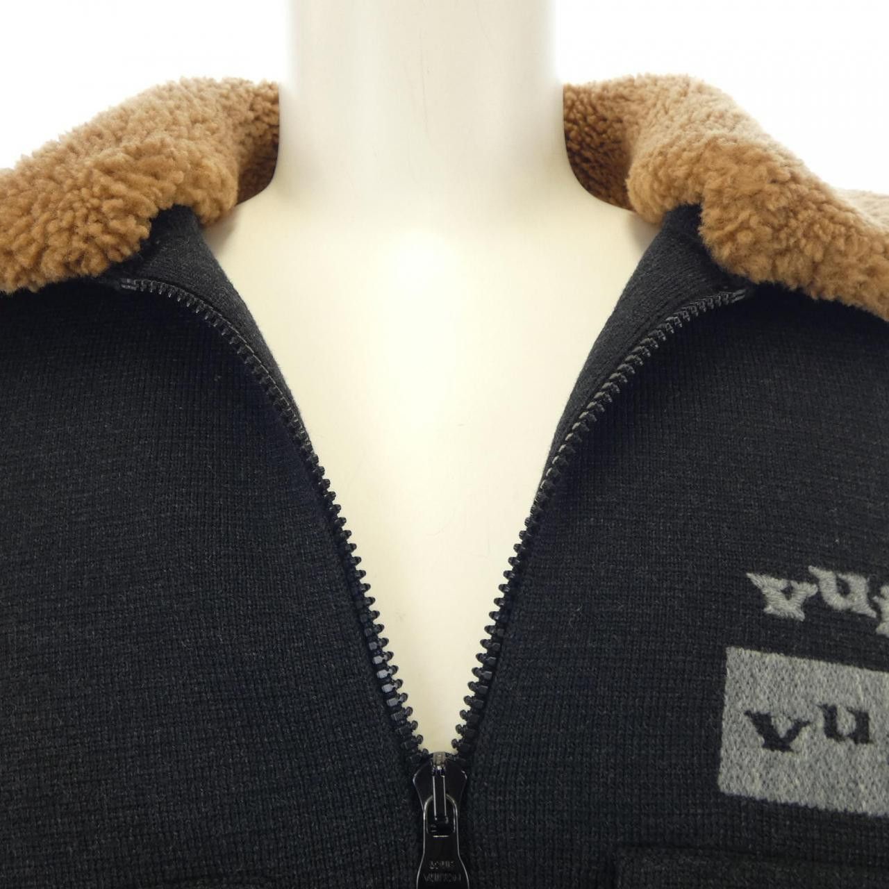 Louis Vuitton Louis Vuitton Louis Vuitton Knit Shearling Collar Jacket Textile Outerwear HON33WZLL DUTY FREE for USA Size ONE SIZE - 6 Thumbnail