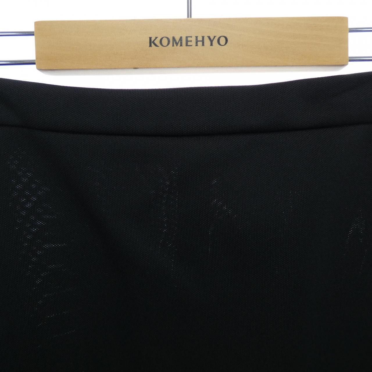 Fendi Fendi Fendi Skirt Textile Skirts FQ7257 AGTS DUTY FREE for USA Size ONE SIZE - 5 Thumbnail