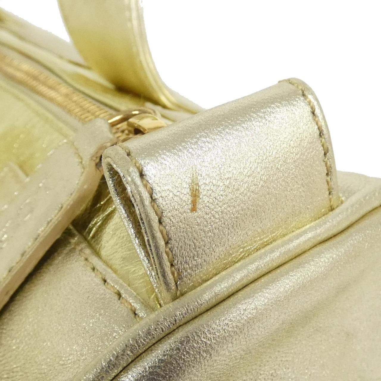 Loewe Loewe Loewe Metallic Leather Handbag Leather Handbag 32512145 DUTY FREE for USA Size ONE SIZE - 3 Thumbnail