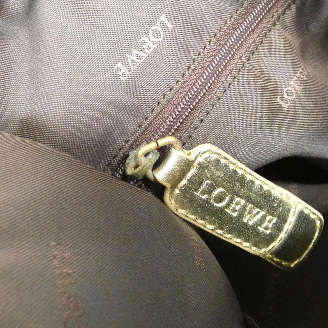 Loewe Loewe Loewe Metallic Leather Handbag Leather Handbag 32512145 DUTY FREE for USA Size ONE SIZE - 7 Thumbnail