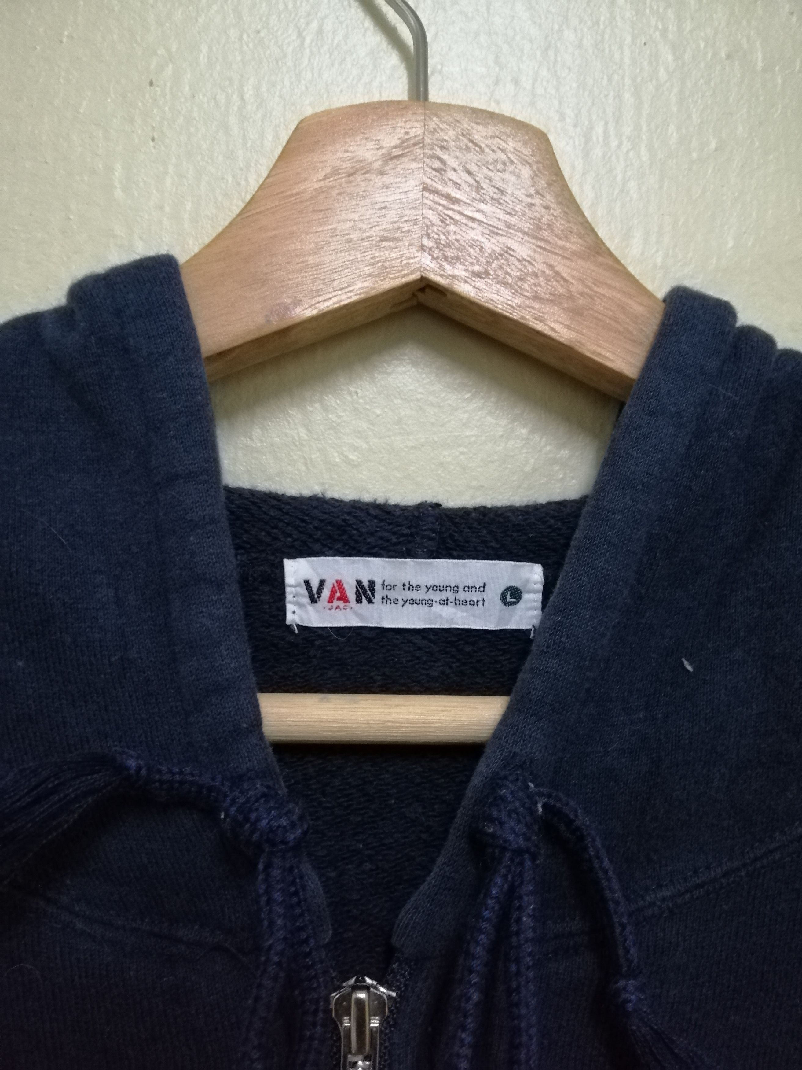 Japanese Brand Vintage Van Jac Japanese Streetwear Hoodie B9 Size US L / EU 52-54 / 3 - 3 Thumbnail