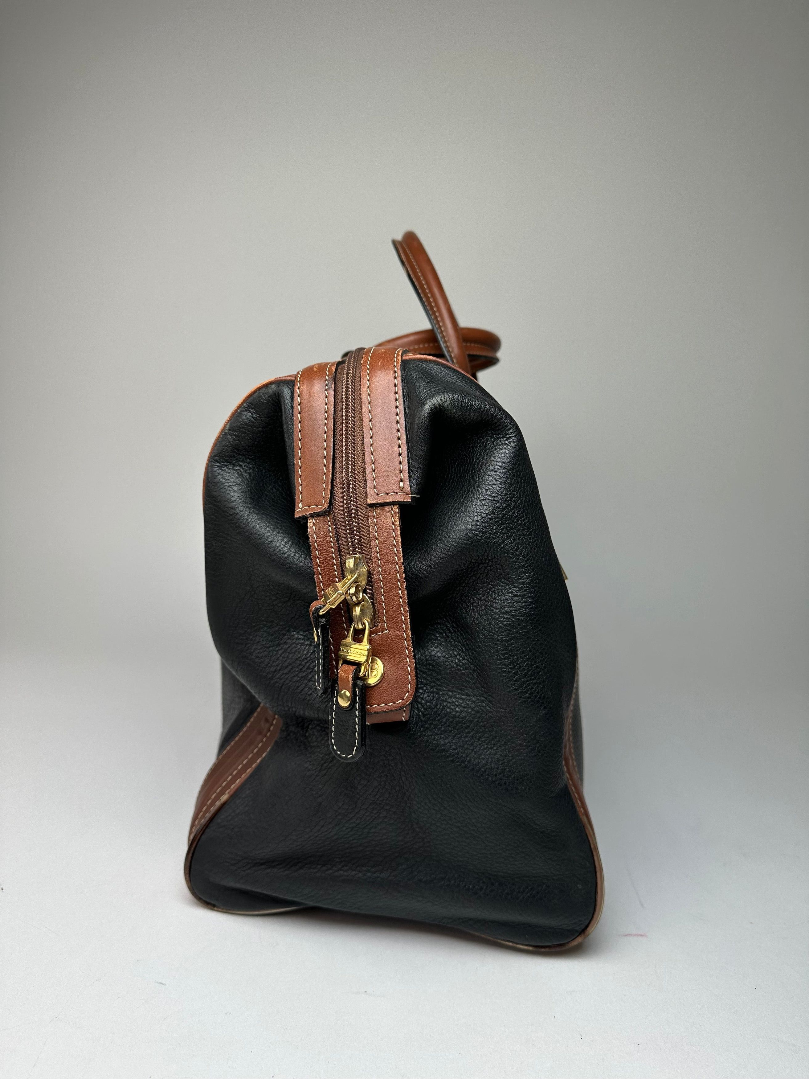 Balenciaga Vintage BB Logo Grained Leather Duffel Bag Black Tan Size ONE SIZE - 7 Thumbnail
