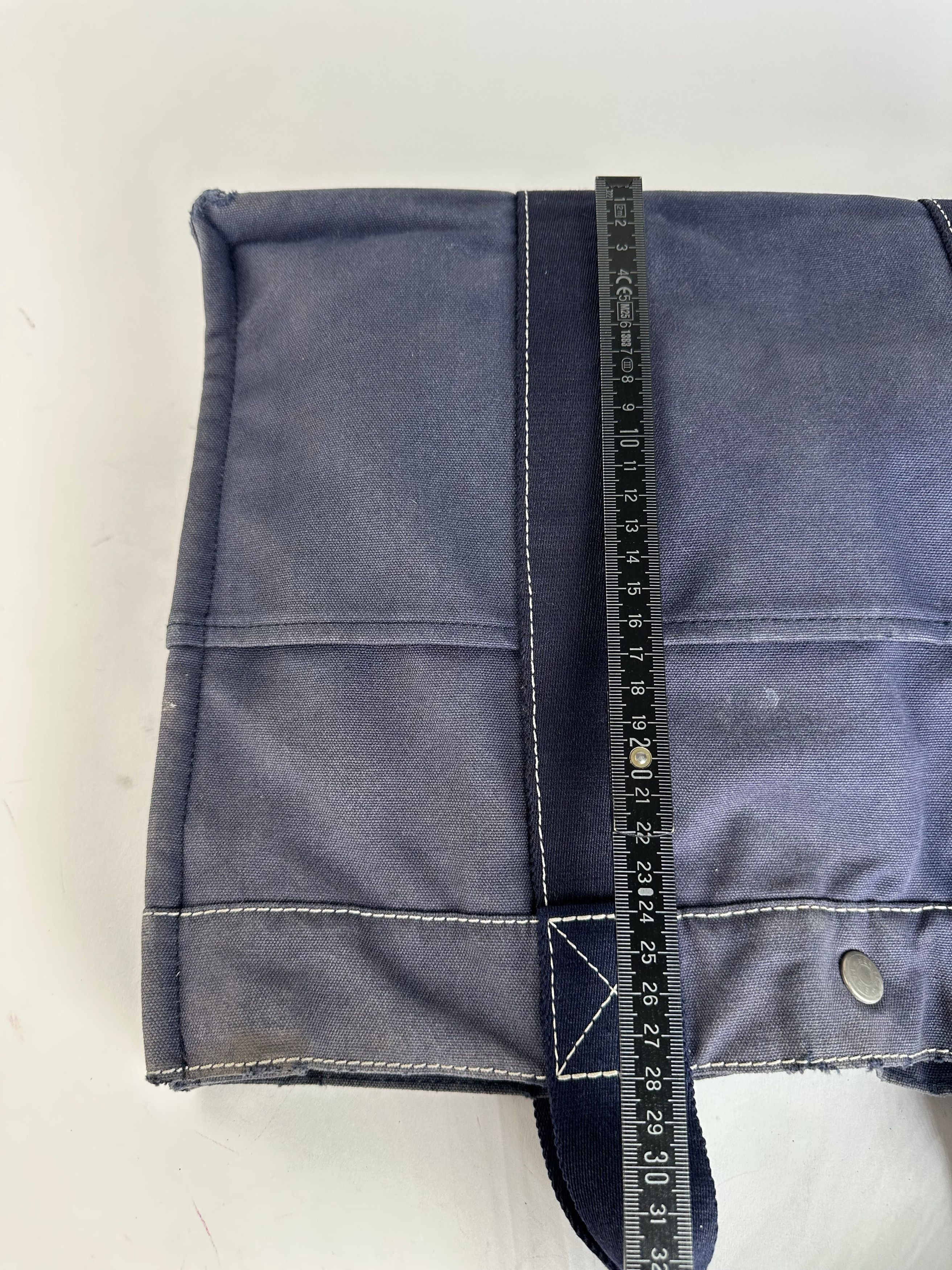 Other Vintage Hermès Fourre Tout MM Canvas Tote Bag Navy Size ONE SIZE - 12 Thumbnail