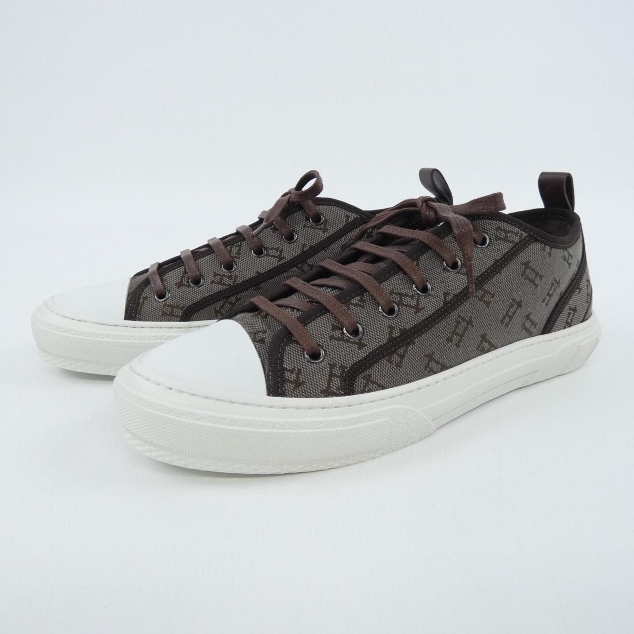 Other Other Herno Sneakers Others Shoes SH006UM DUTY FREE for USA Size ONE SIZE - 3 Thumbnail