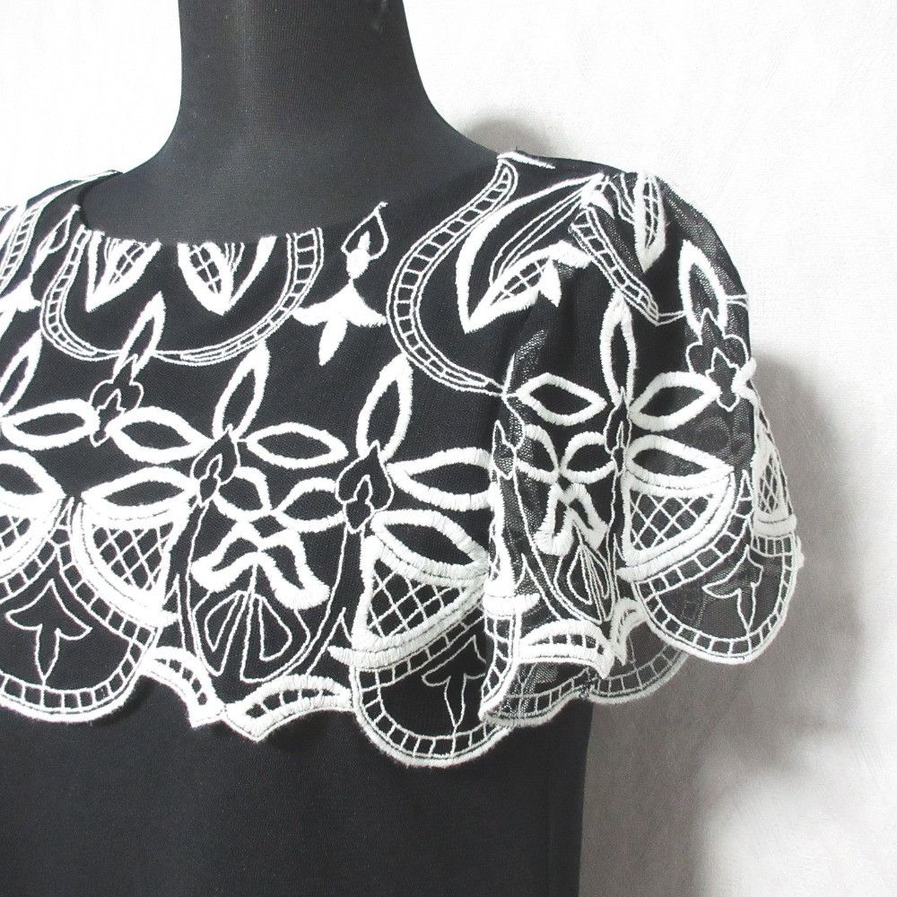 Other Other VIVIENNE TAM Lace Power Net Blouse Textile Tops DUTY FREE for USA Size ONE SIZE - 4 Thumbnail