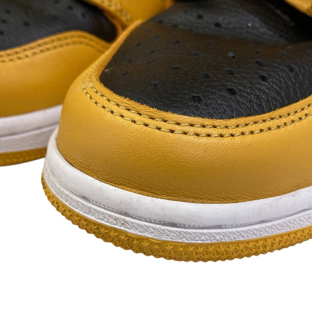 Other Other Nike Air Jordan 1 Retro High OG Sneakers Plastic / Synthetic Shoes 555088-701 DUTY FREE for USA Size ONE SIZE - 7 Thumbnail