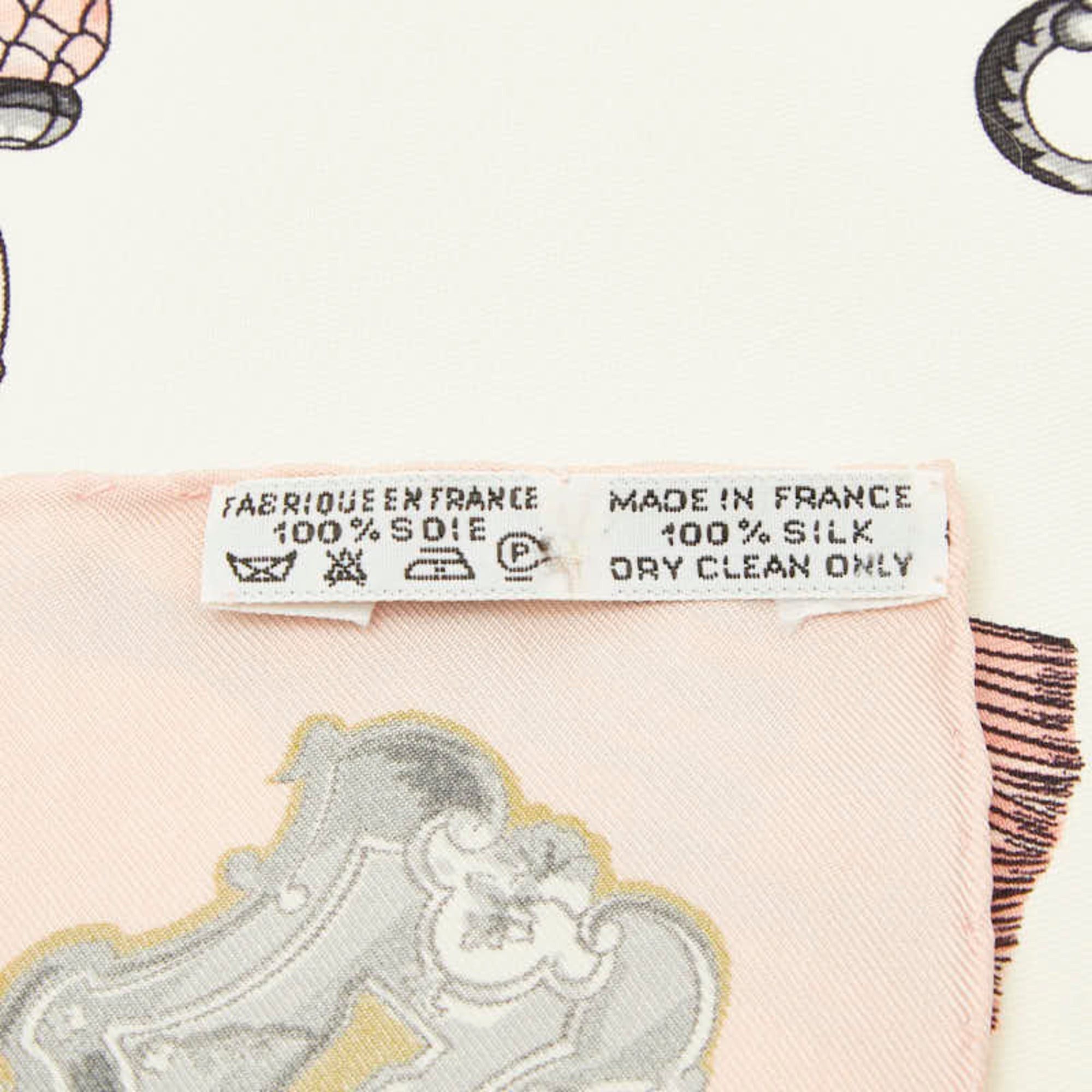 Hermes Hermes Carre 90 LES CLES THE KEYS RARE Key Pattern Scarf/Muffler, Large Size, Pink and White Silk, Women's. Size ONE SIZE - 7 Thumbnail