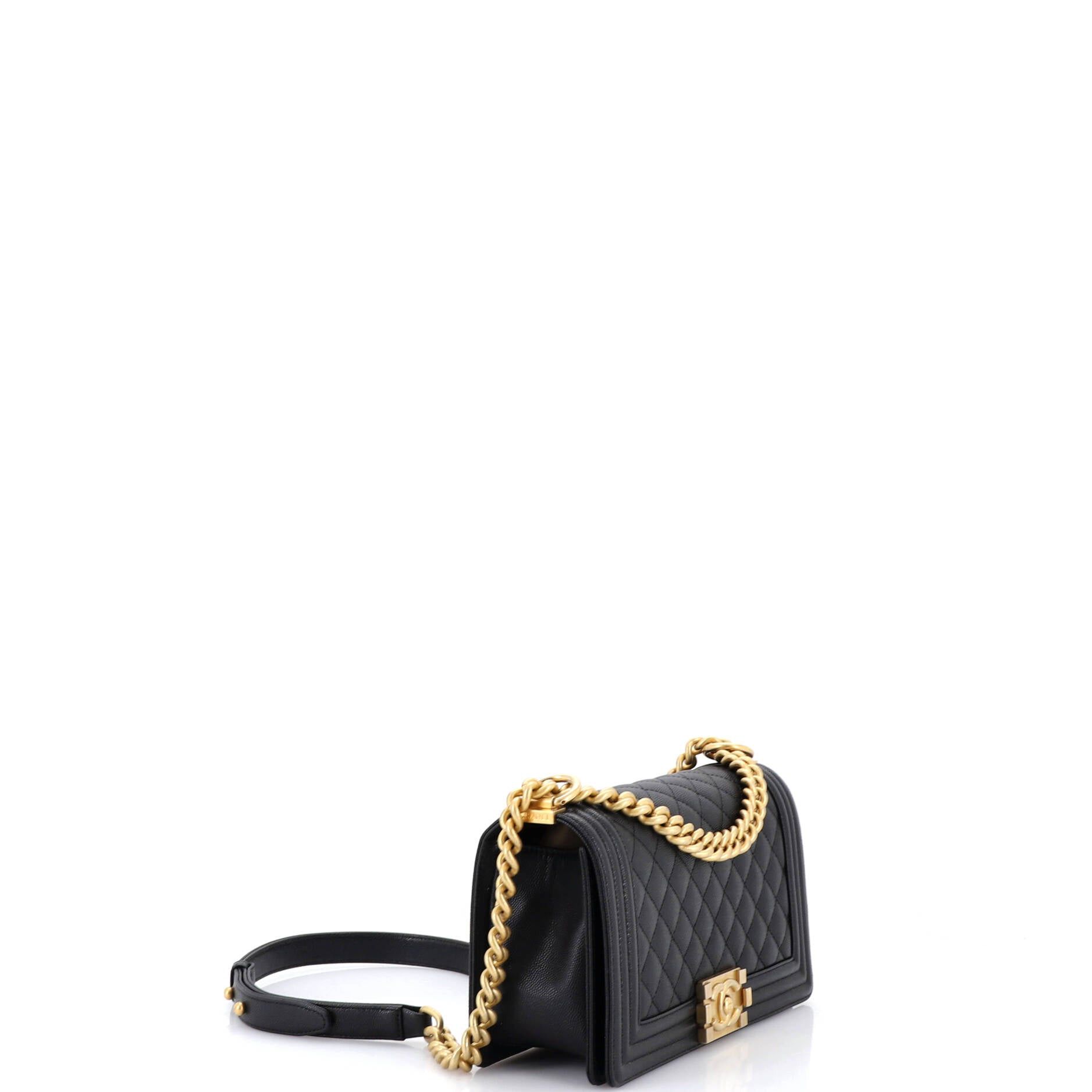 Chanel Boy Flap Bag Size ONE SIZE - 2 Thumbnail