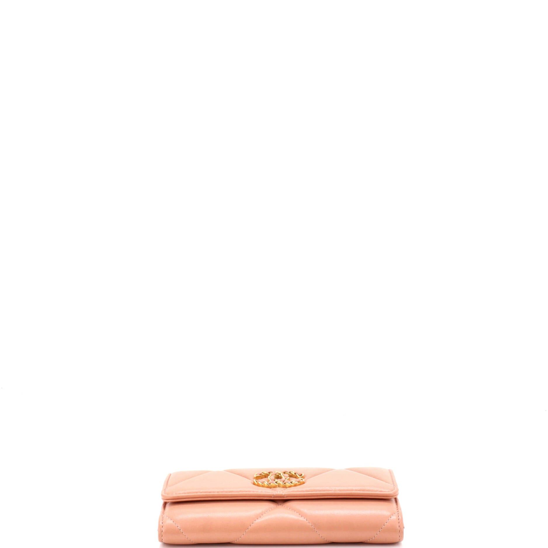 Chanel 19 Flap Wallet Size ONE SIZE - 4 Thumbnail