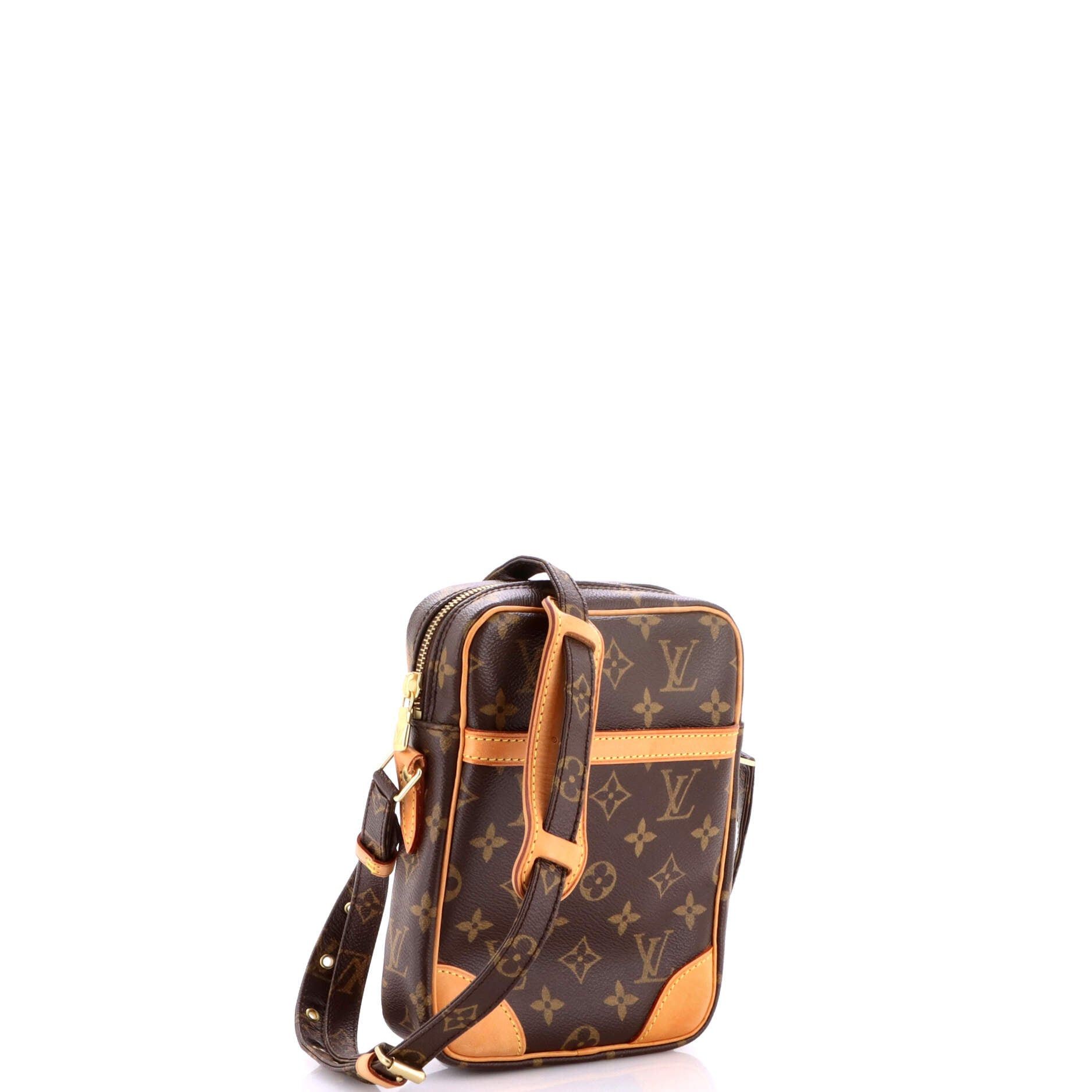 Louis Vuitton Danube Handbag Size ONE SIZE - 2 Thumbnail
