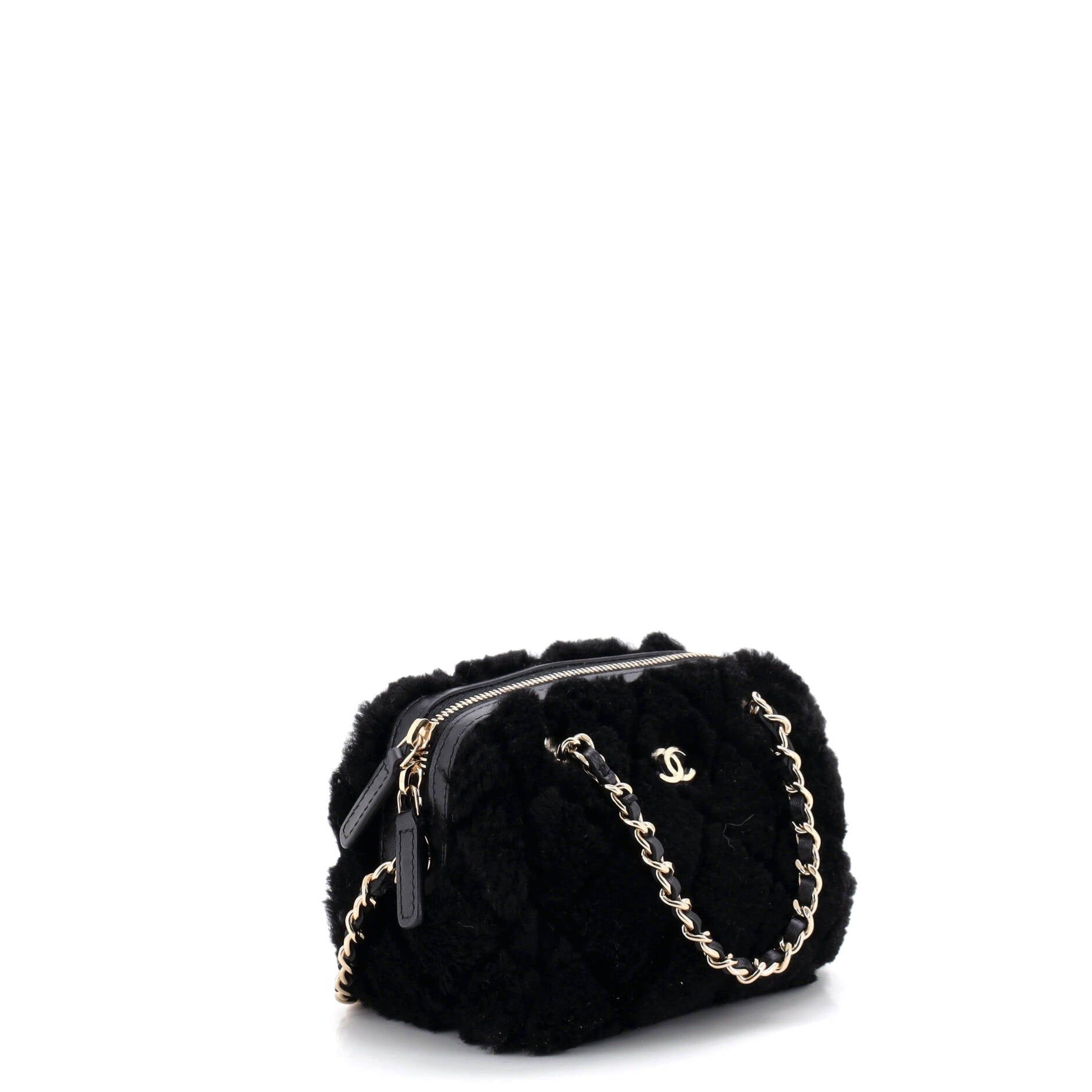Chanel CC Double Chain Zip Clutch with Chain Size ONE SIZE - 2 Thumbnail