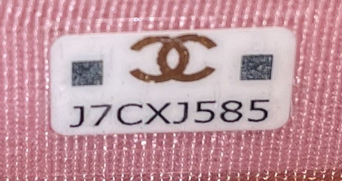 Chanel Textured CC Card Holder Size ONE SIZE - 9 Thumbnail