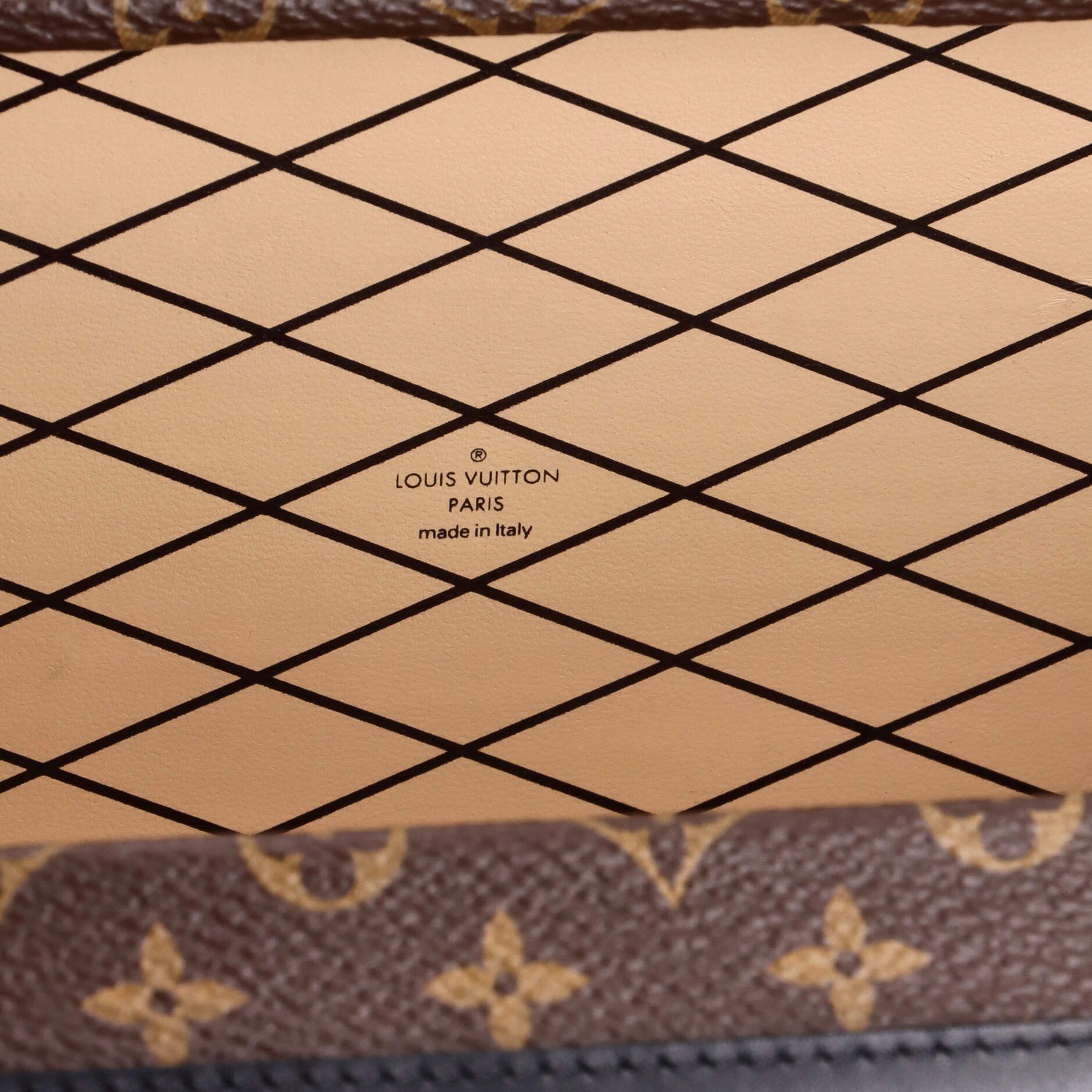 Louis Vuitton Petite Malle Handbag Size ONE SIZE - 8 Thumbnail