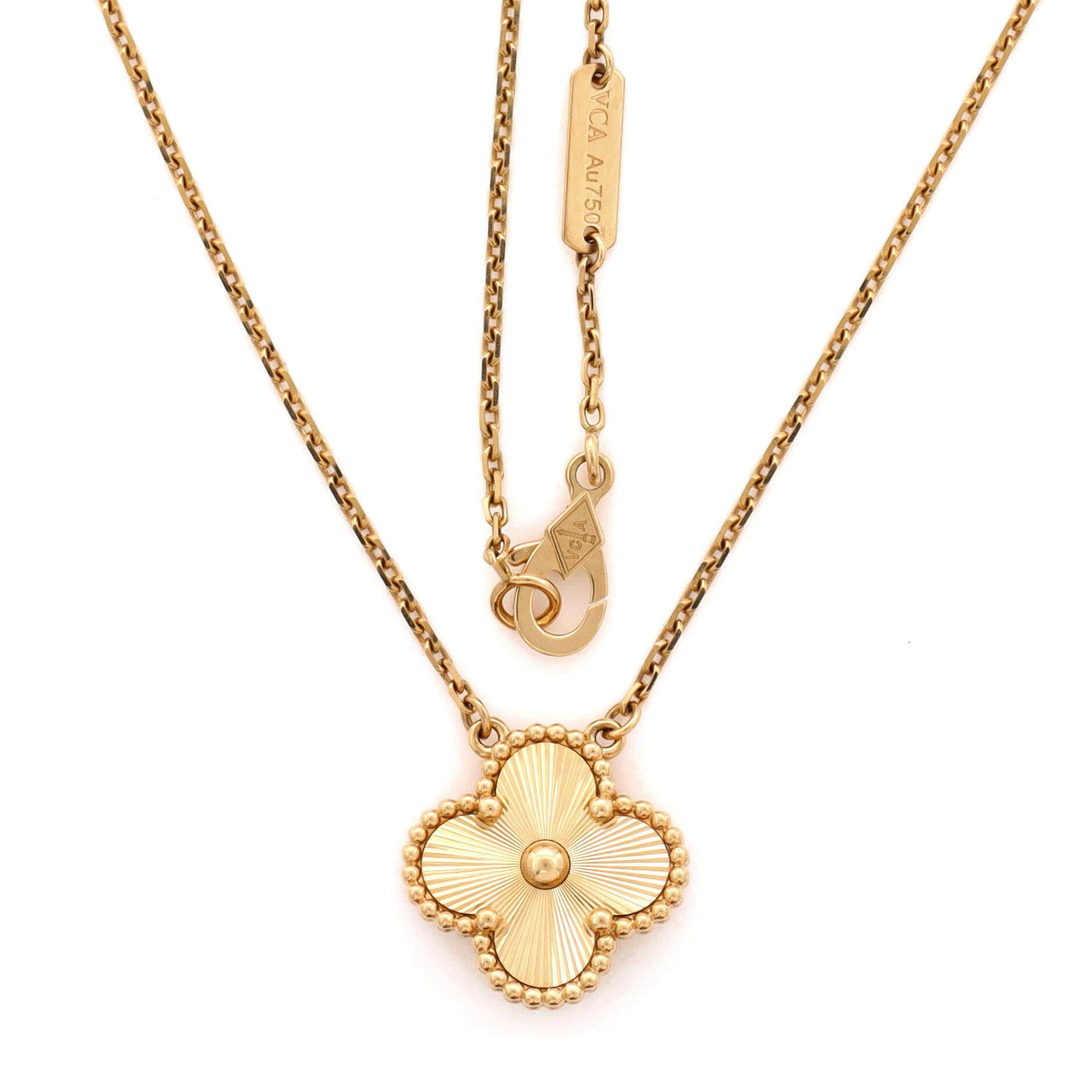 Van Cleef & Arpels Vintage Alhambra Pendant Necklace Size ONE SIZE - 2 Thumbnail