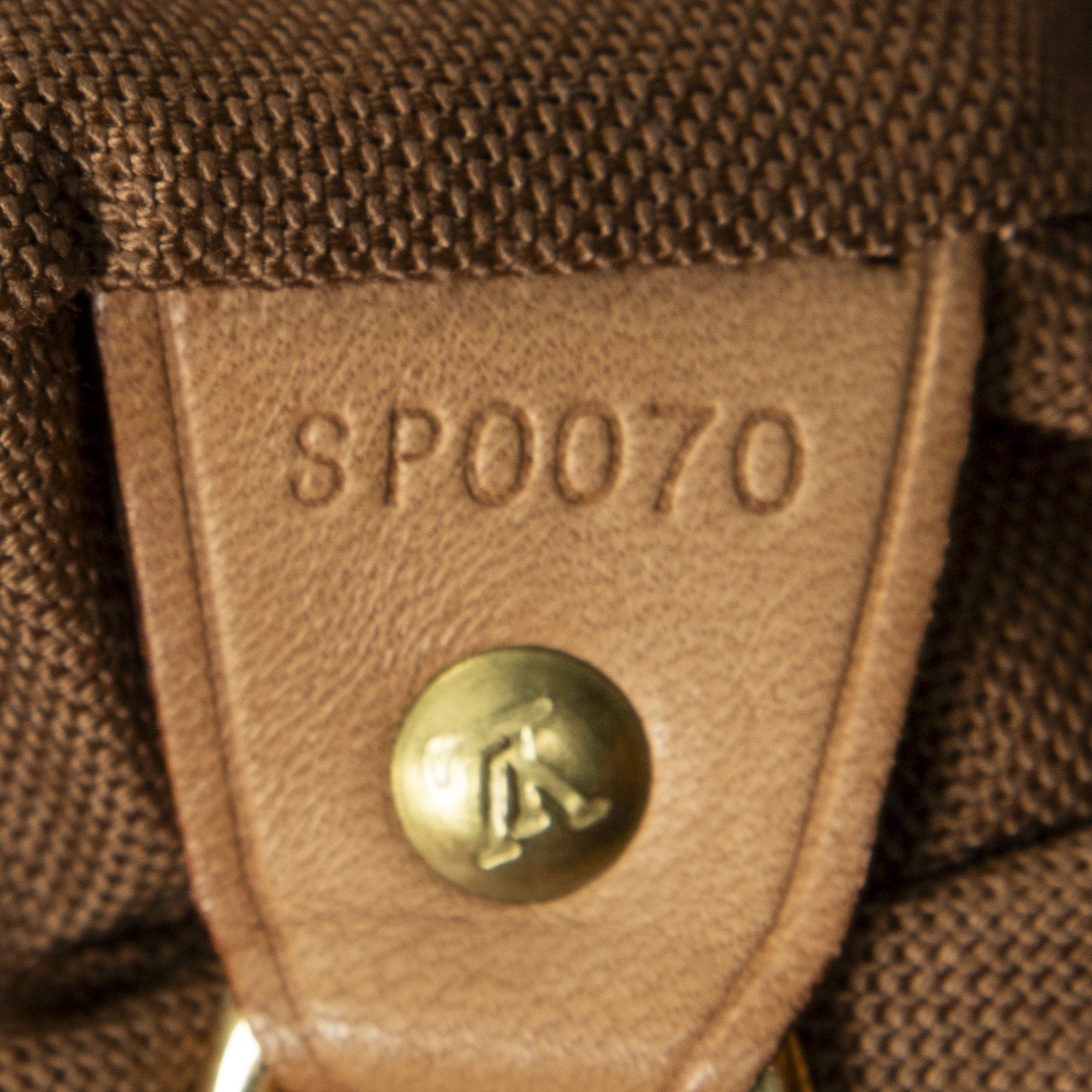 Louis Vuitton Montsouris MM Size ONE SIZE - 10 Thumbnail