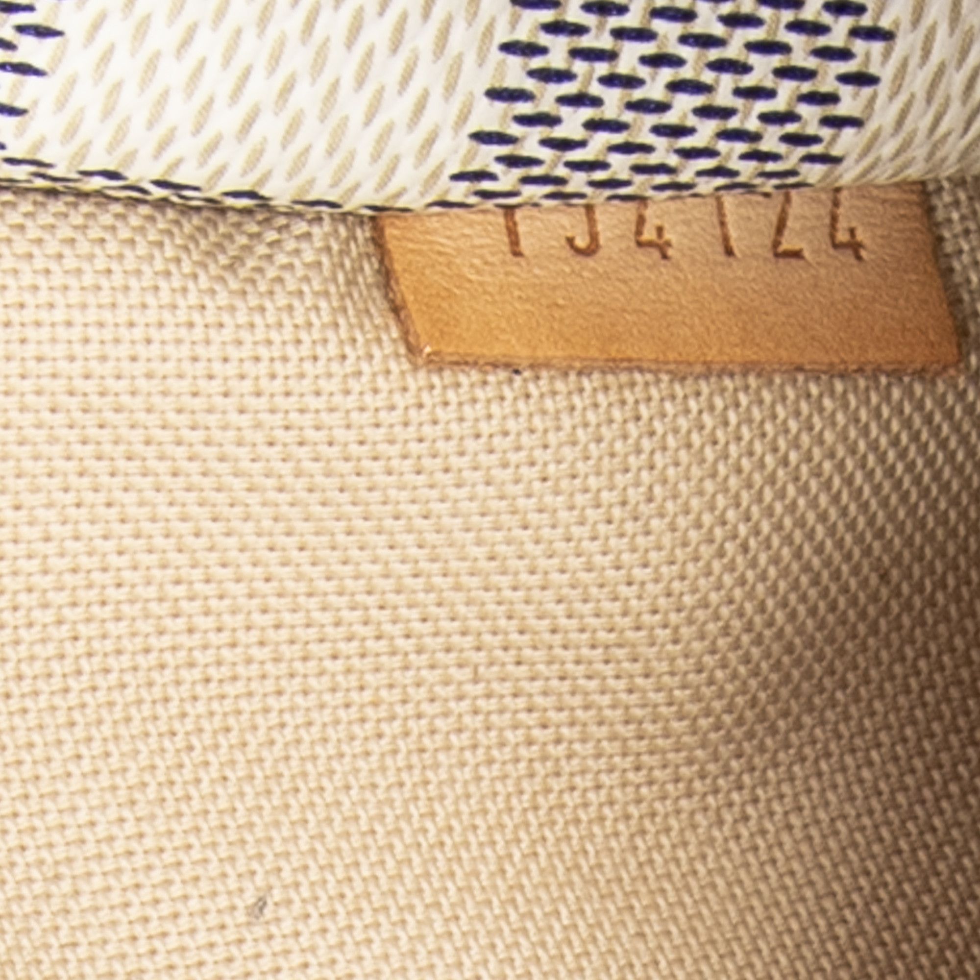 Louis Vuitton Totally PM Size ONE SIZE - 10 Thumbnail
