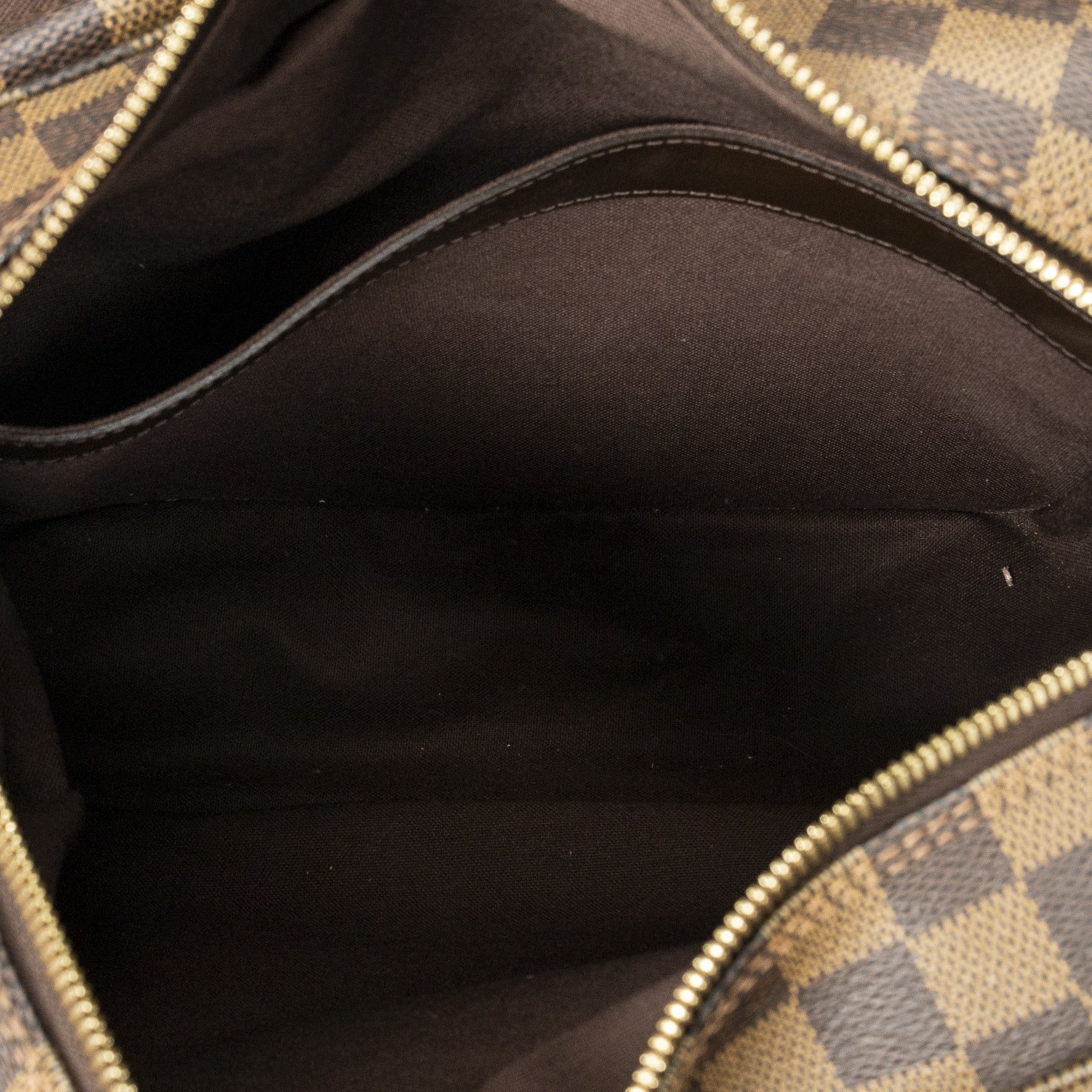 Louis Vuitton Naviglio Size ONE SIZE - 9 Thumbnail
