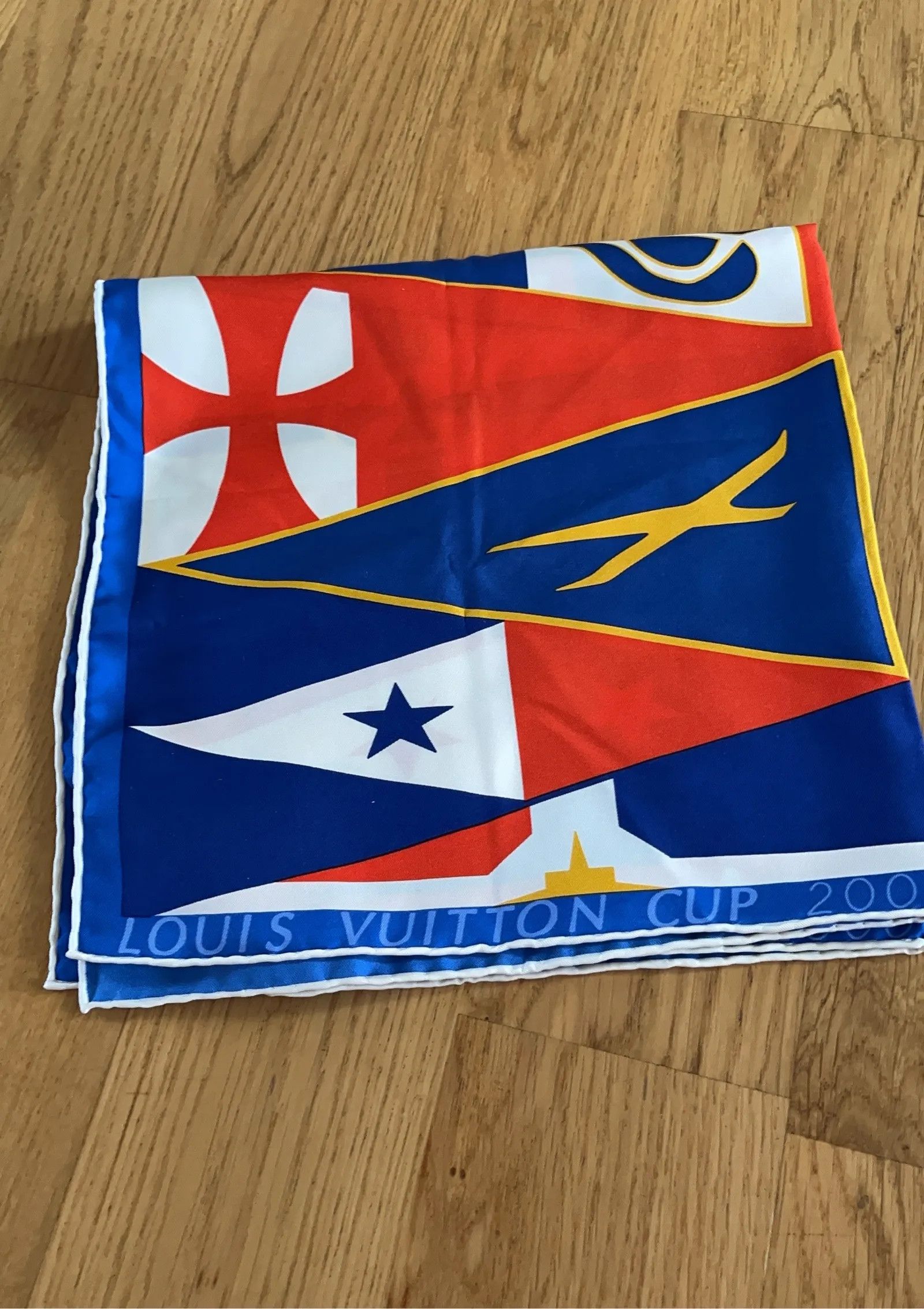 Louis Vuitton Louis Vuitton Louis Vuitton Cup 2000 Scarf Size ONE SIZE - 3 Thumbnail