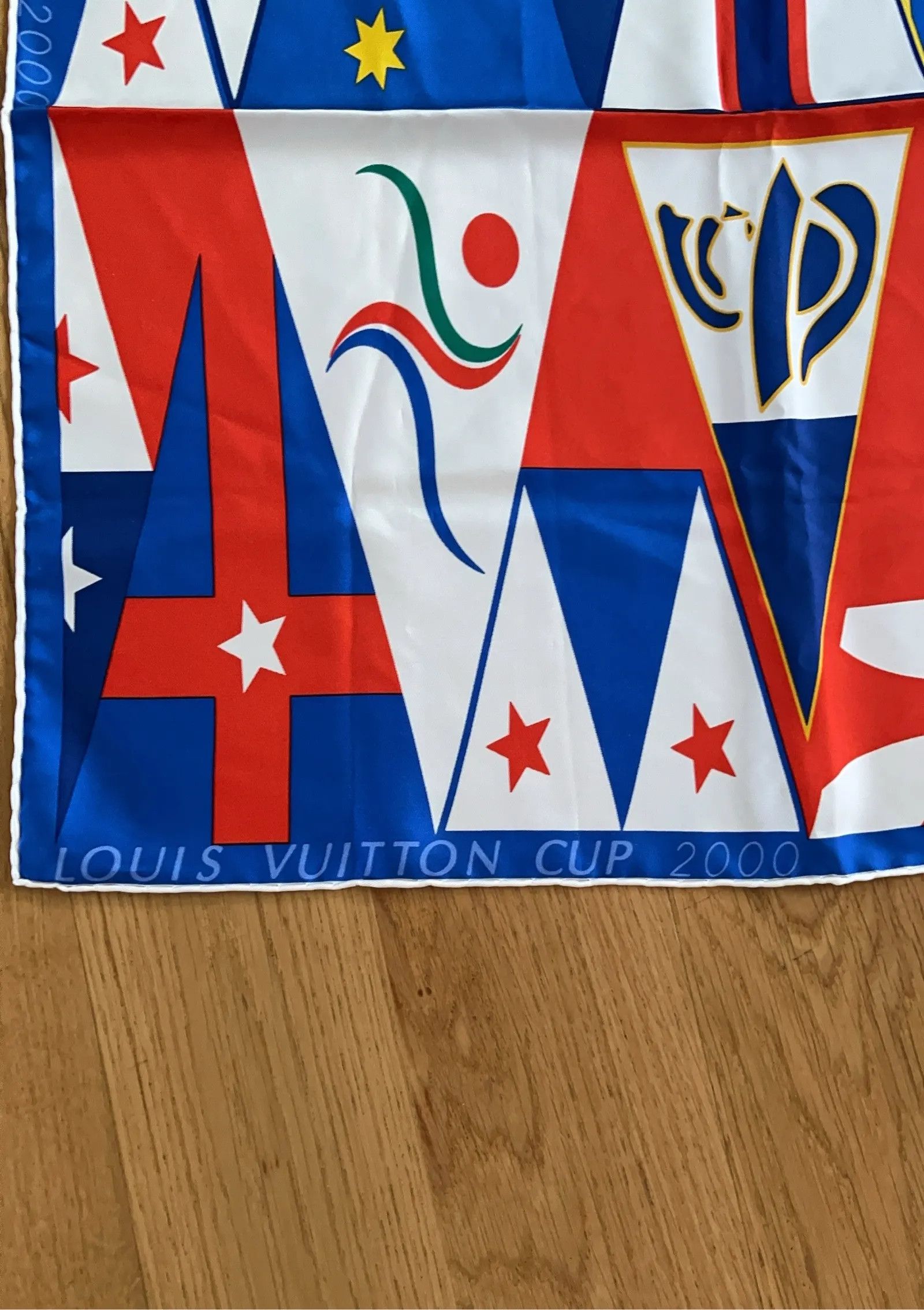 Louis Vuitton Louis Vuitton Louis Vuitton Cup 2000 Scarf Size ONE SIZE - 2 Thumbnail