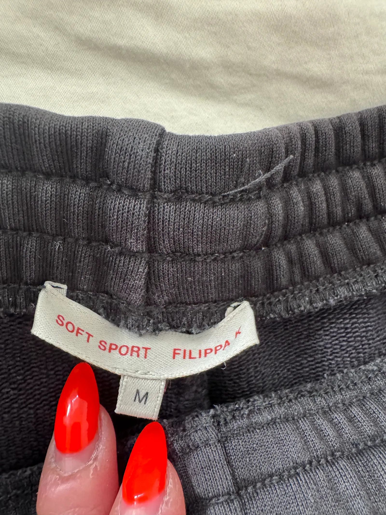 Filippa K Filippa K Shorts Size 28" / US 6 / IT 42 - 2 Thumbnail